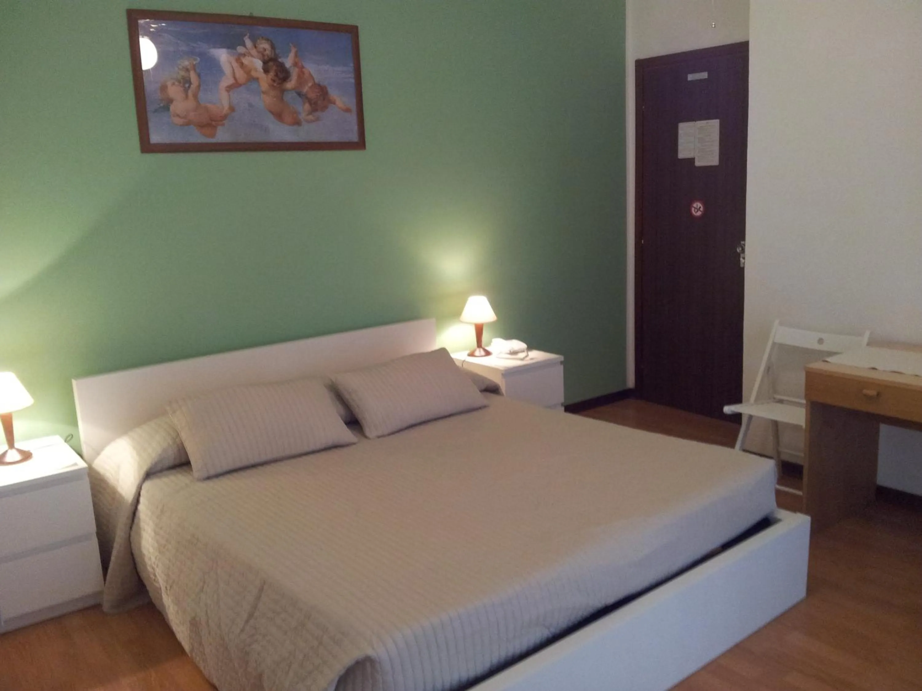 Photo of the whole room, Bed in Hotel Moreri