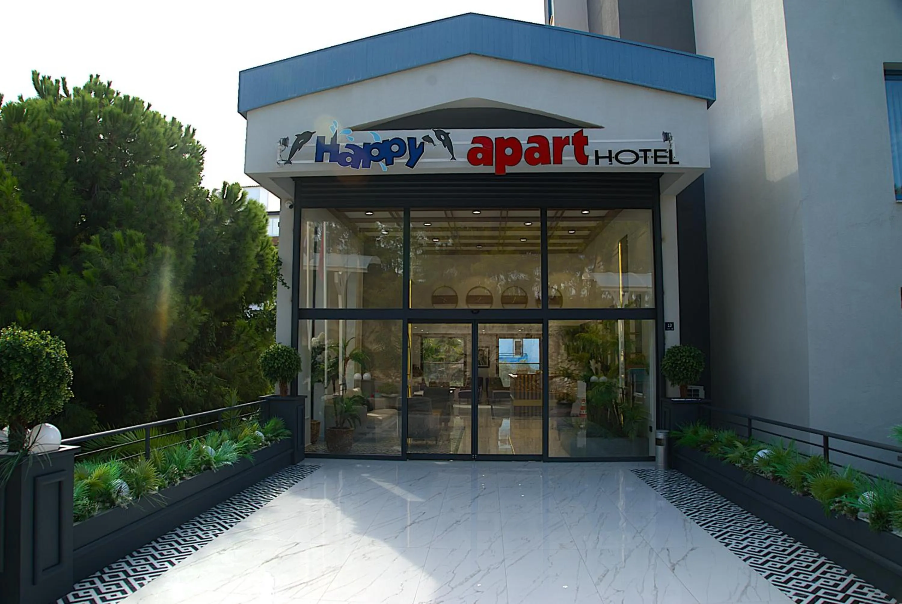 Property building in Happy Apart Hotel