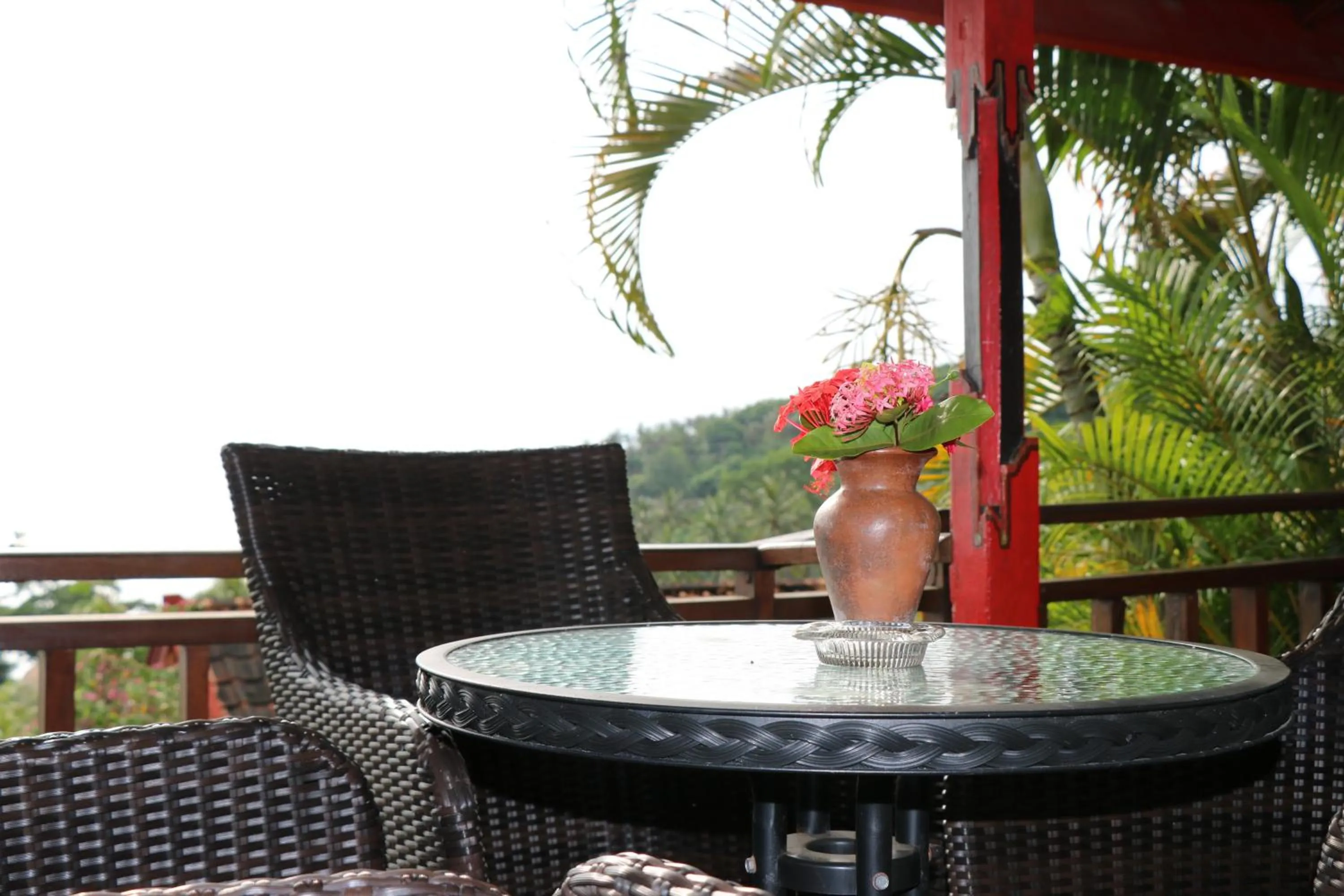 Puri Bunga Beach Cottages