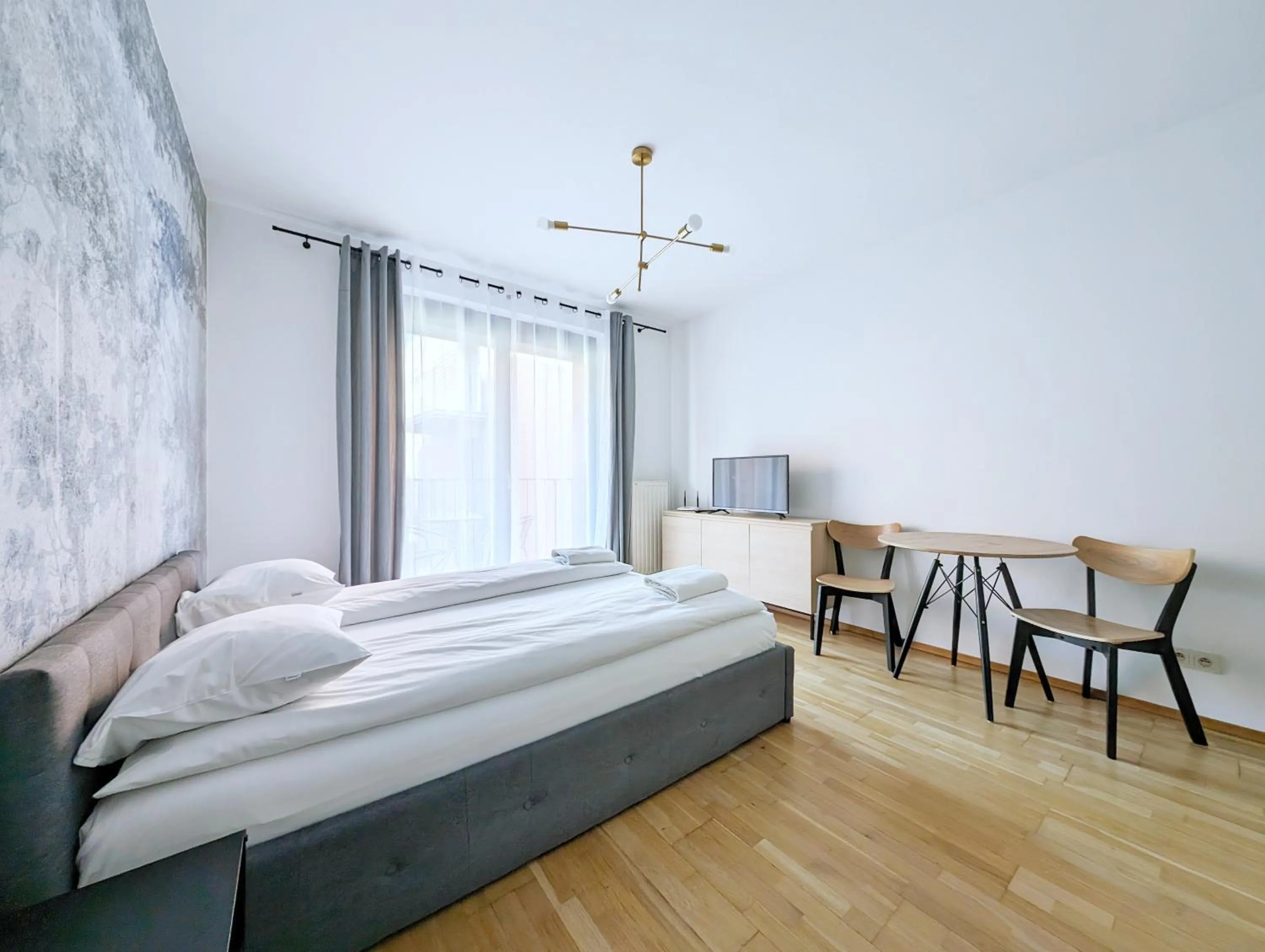 Photo of the whole room, Bed in Turnau City Aparthotel