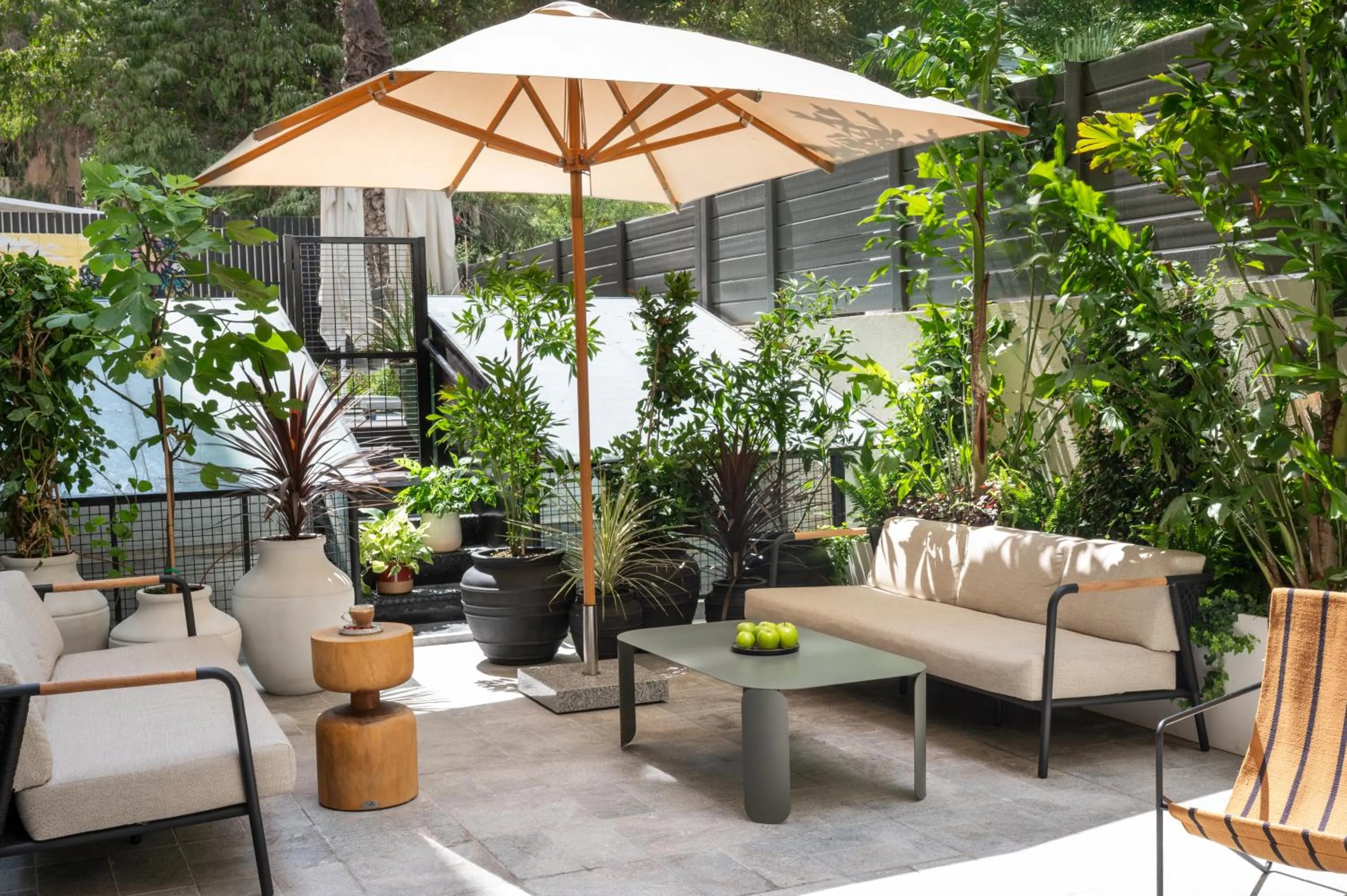 Seating area in master Mazeh