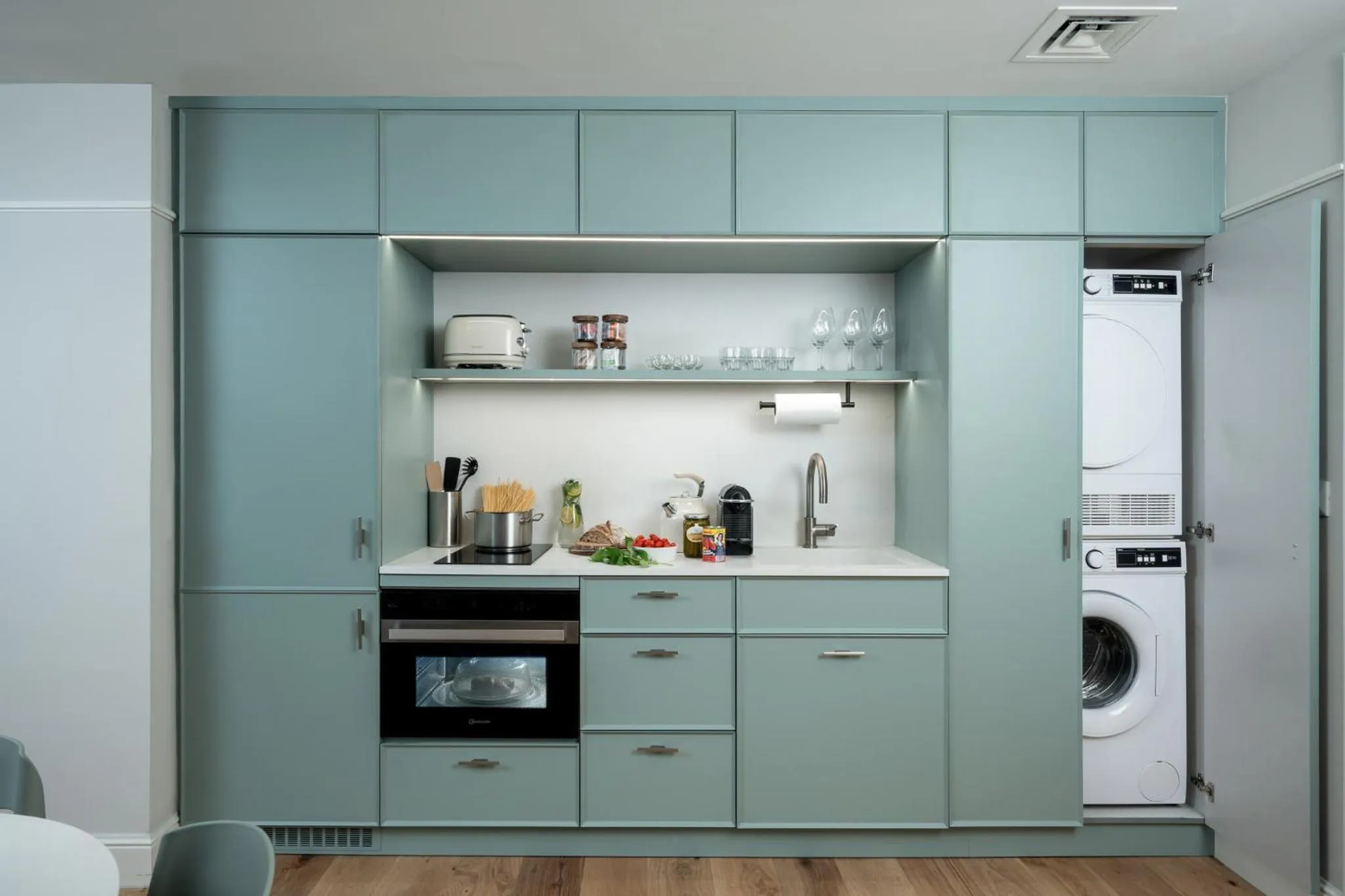 oven in master Mazeh