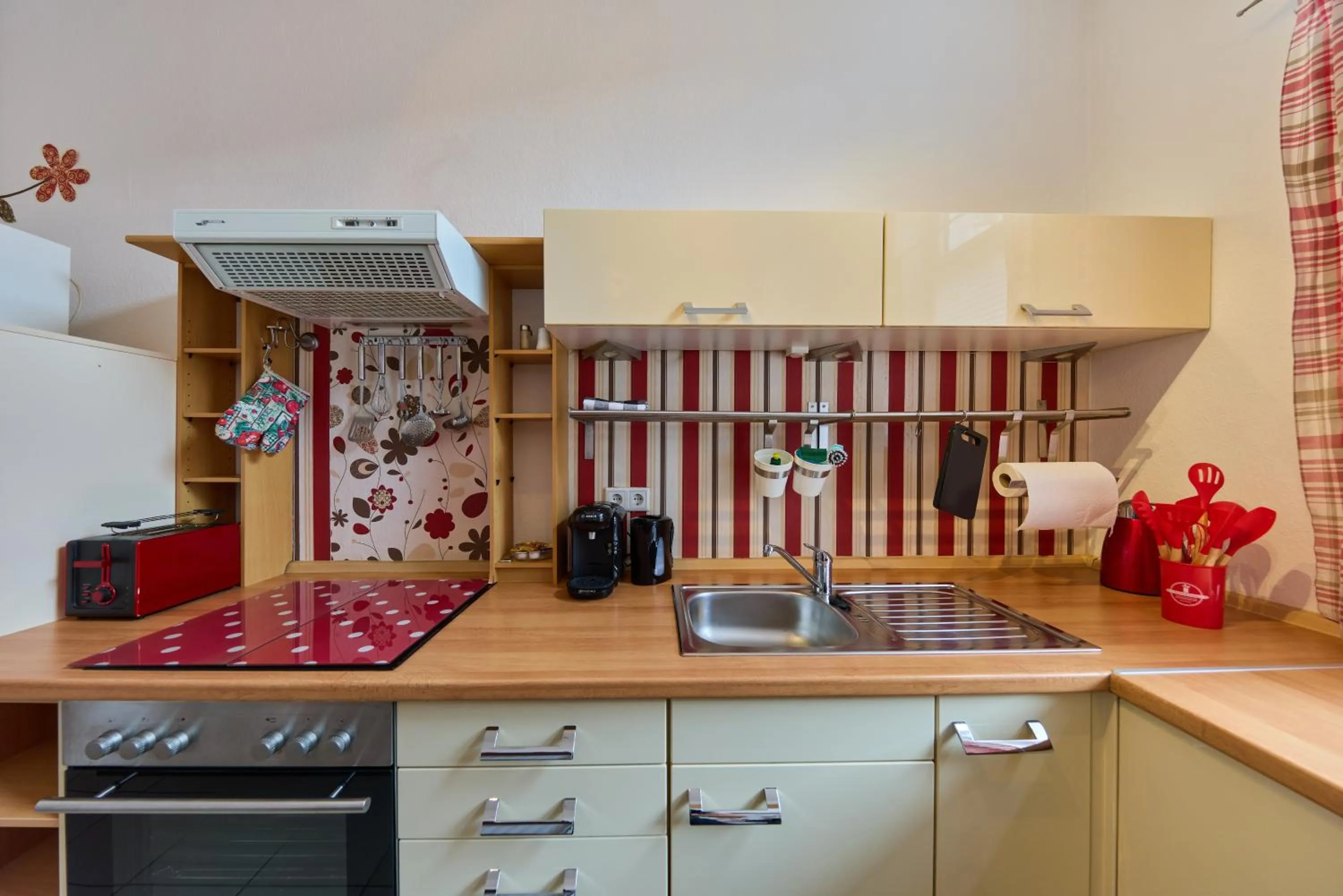 Kitchen or kitchenette in arador CITY Hotel