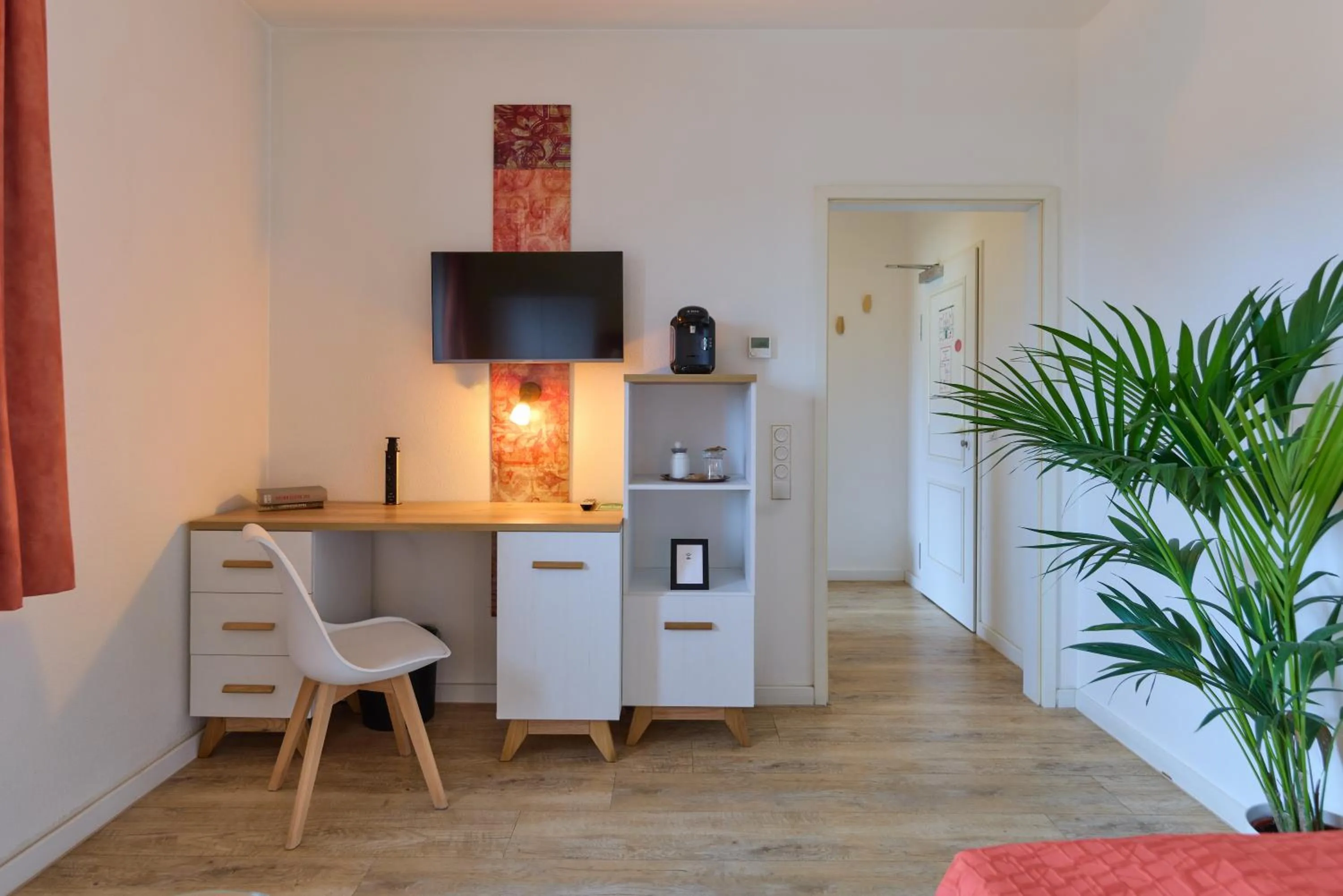 TV and multimedia in arador CITY Hotel