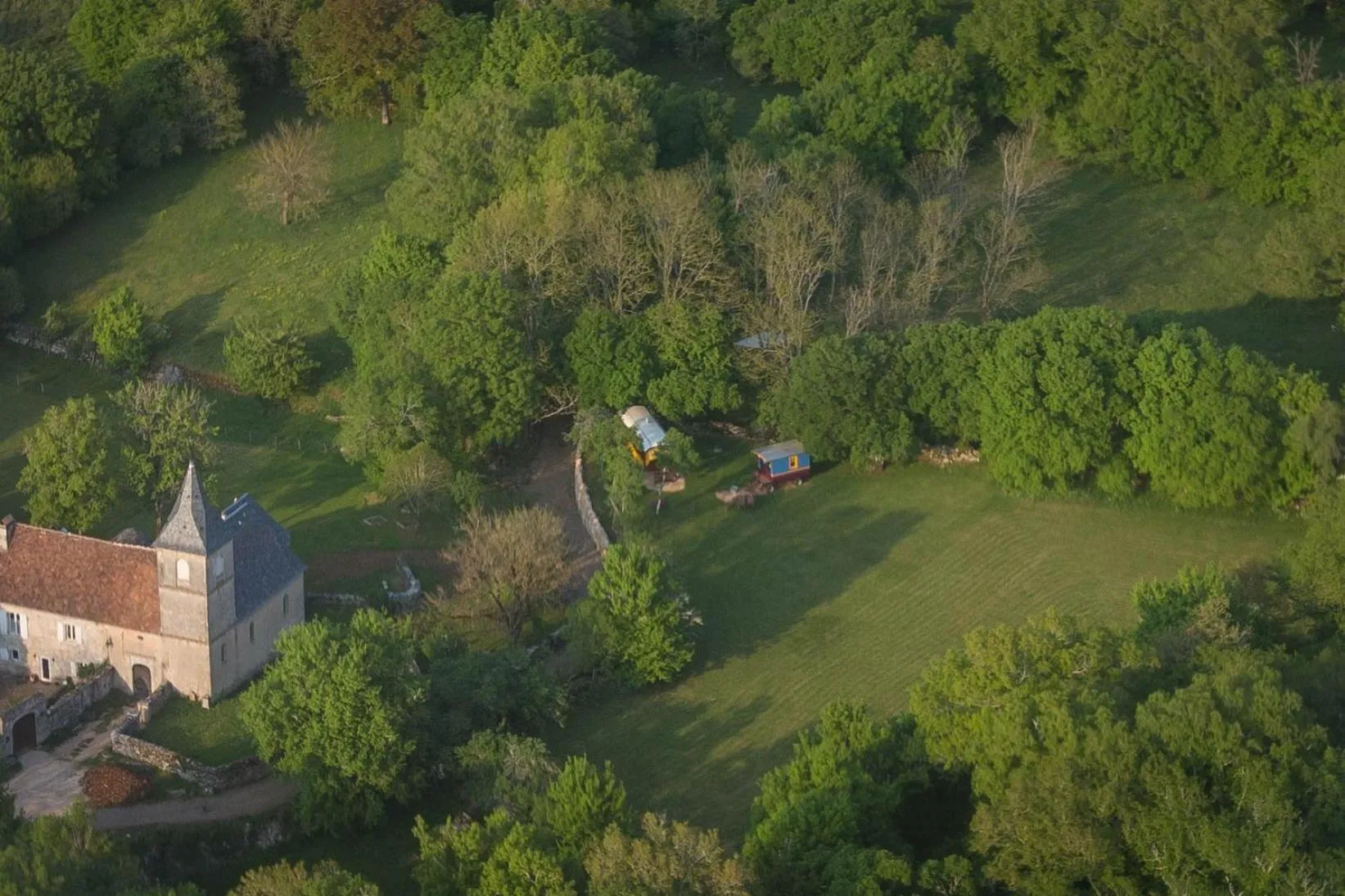 Bird's eye view in les roulottes du LOT