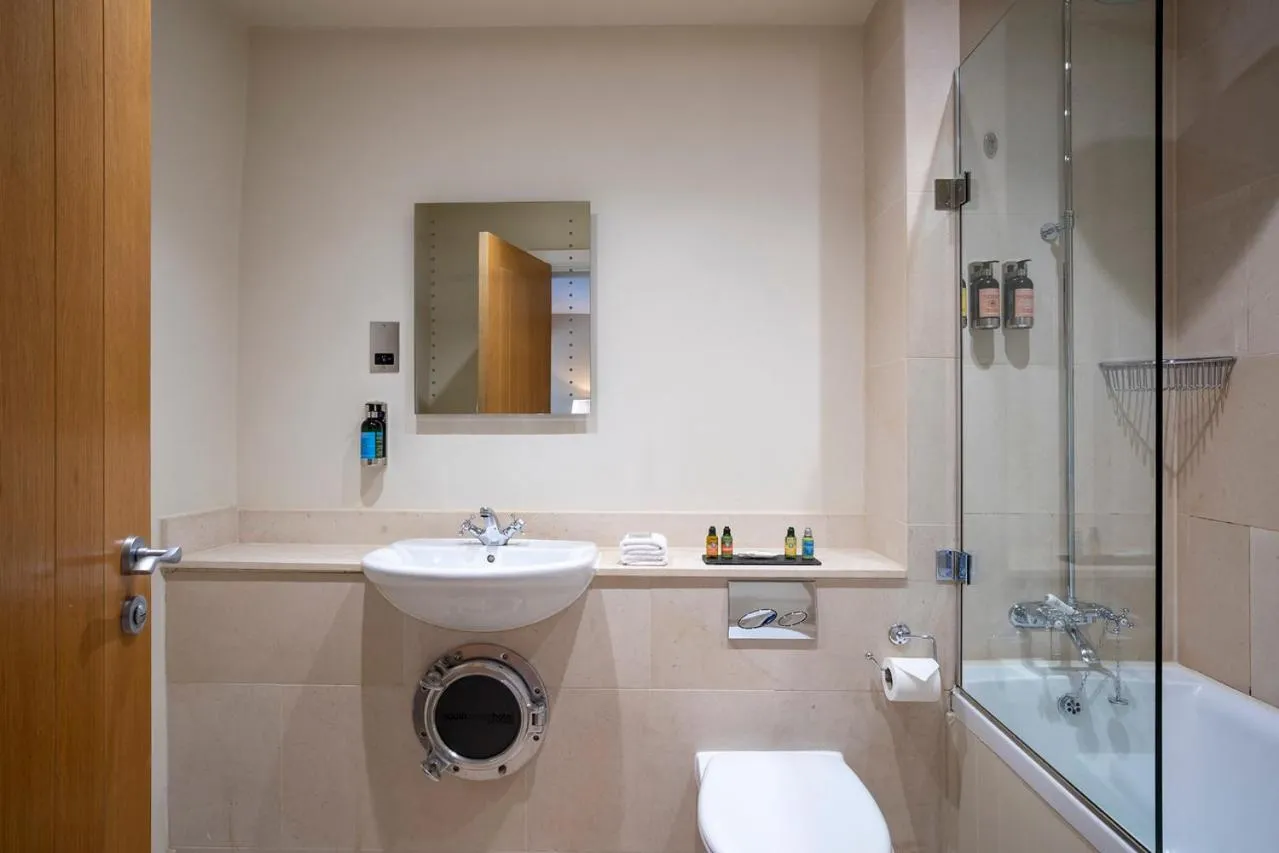 Shower in South Sands Hotel