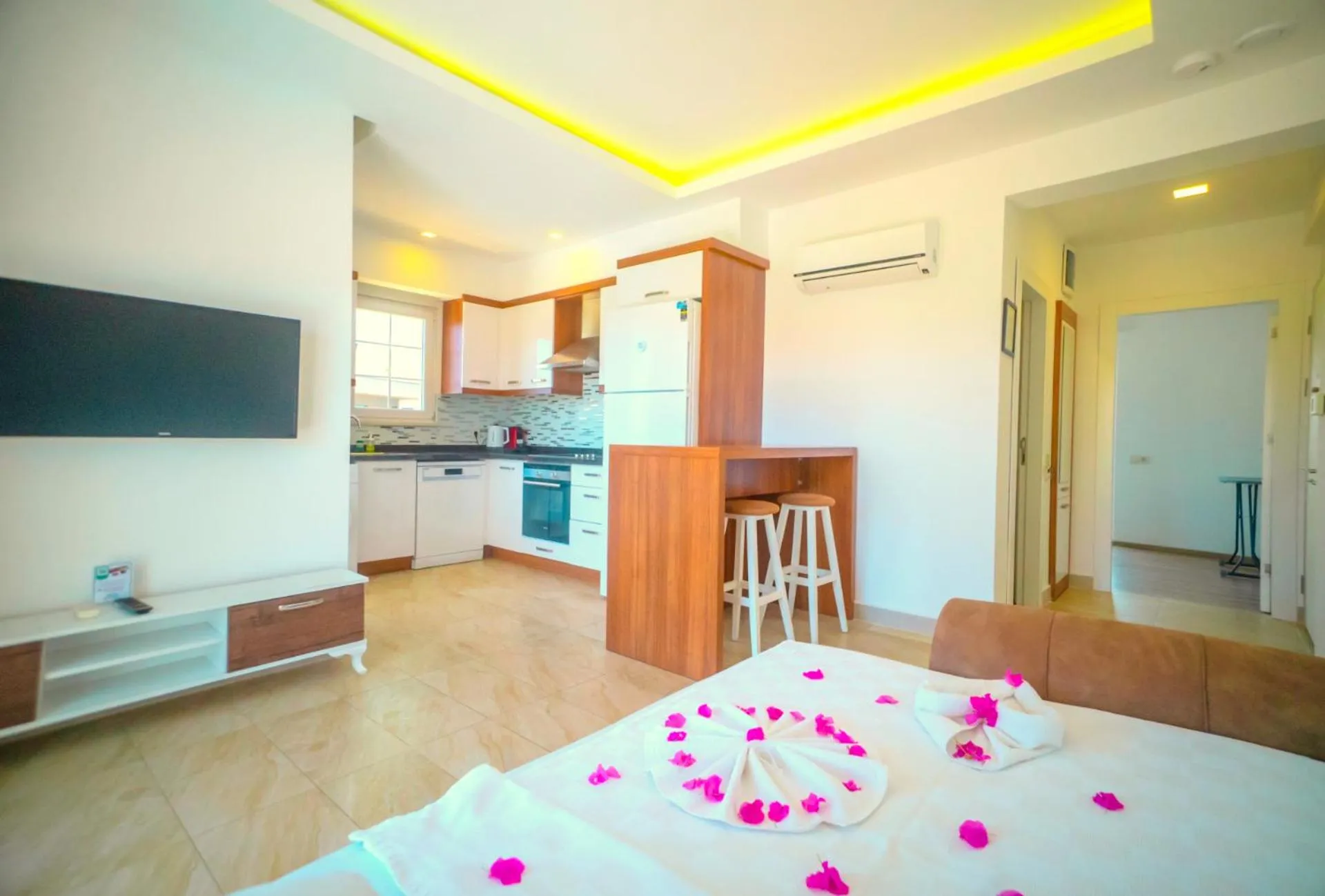 Living room, Bed in Sweet Home Kemer Apartments