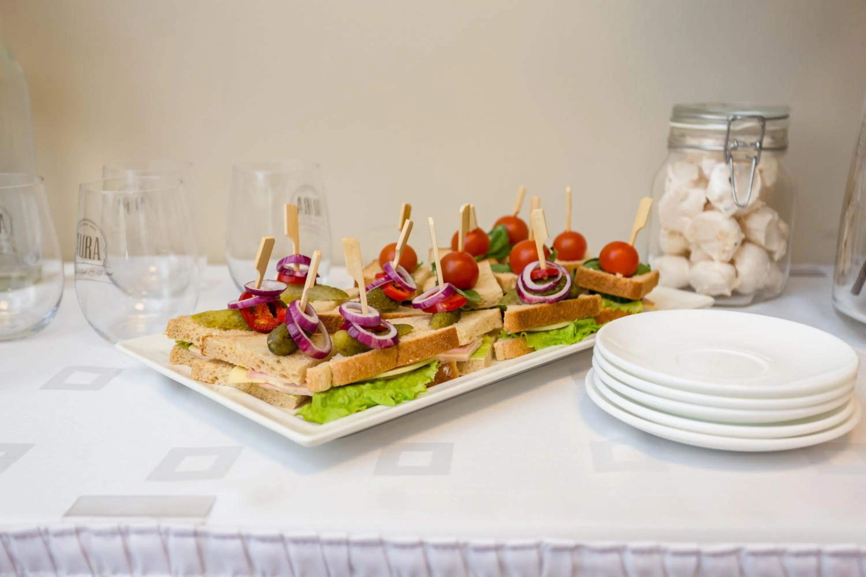 Food and drinks in Hotel Dzingel