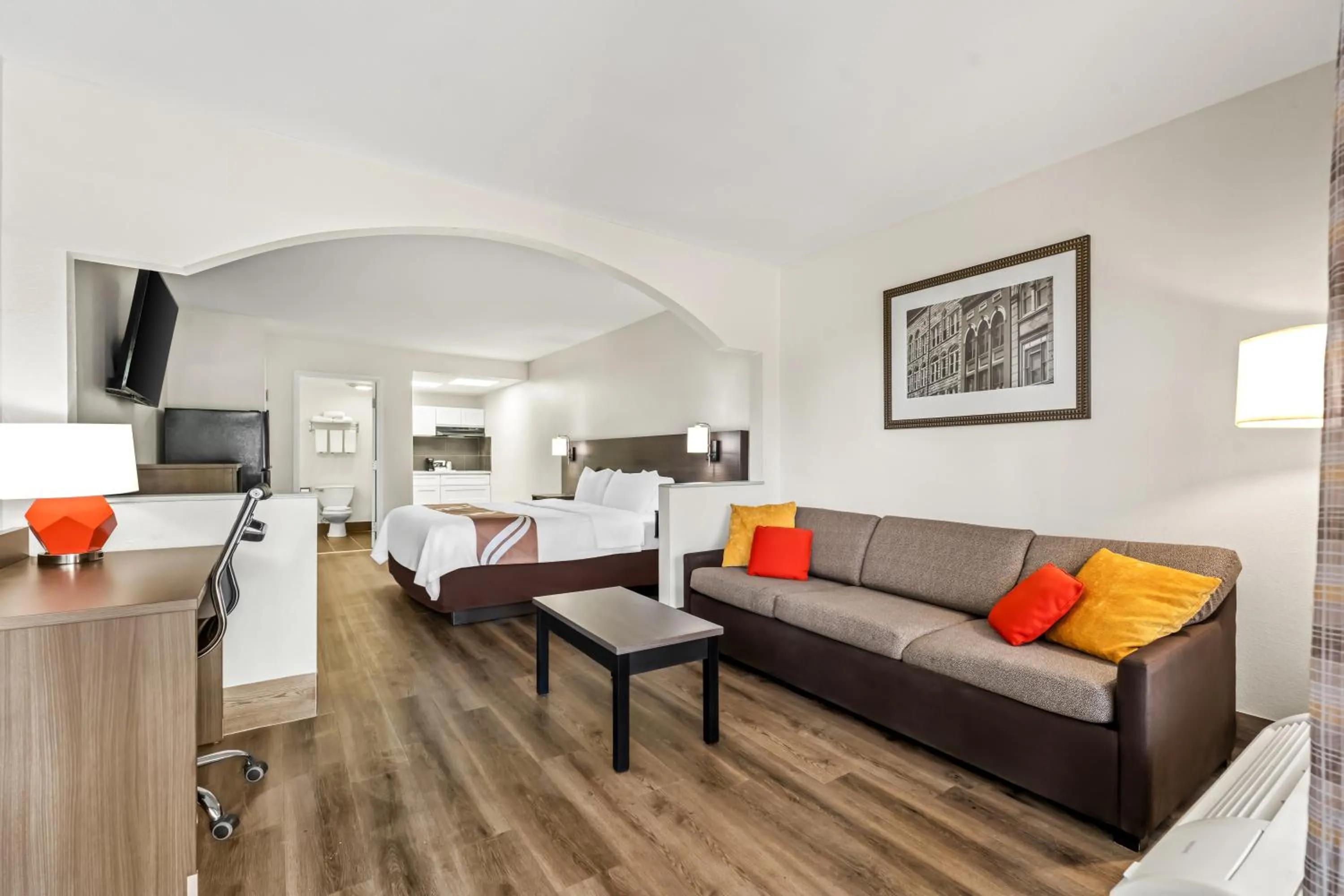 Kitchen or kitchenette in Quality Inn & Suites near Robins Air Force Base