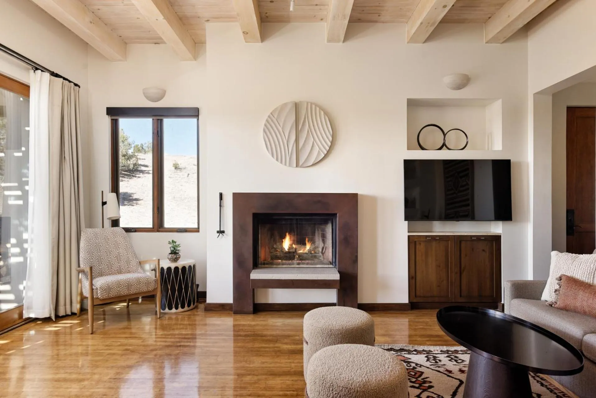 TV and multimedia in Four Seasons Resort Rancho Encantado Santa Fe