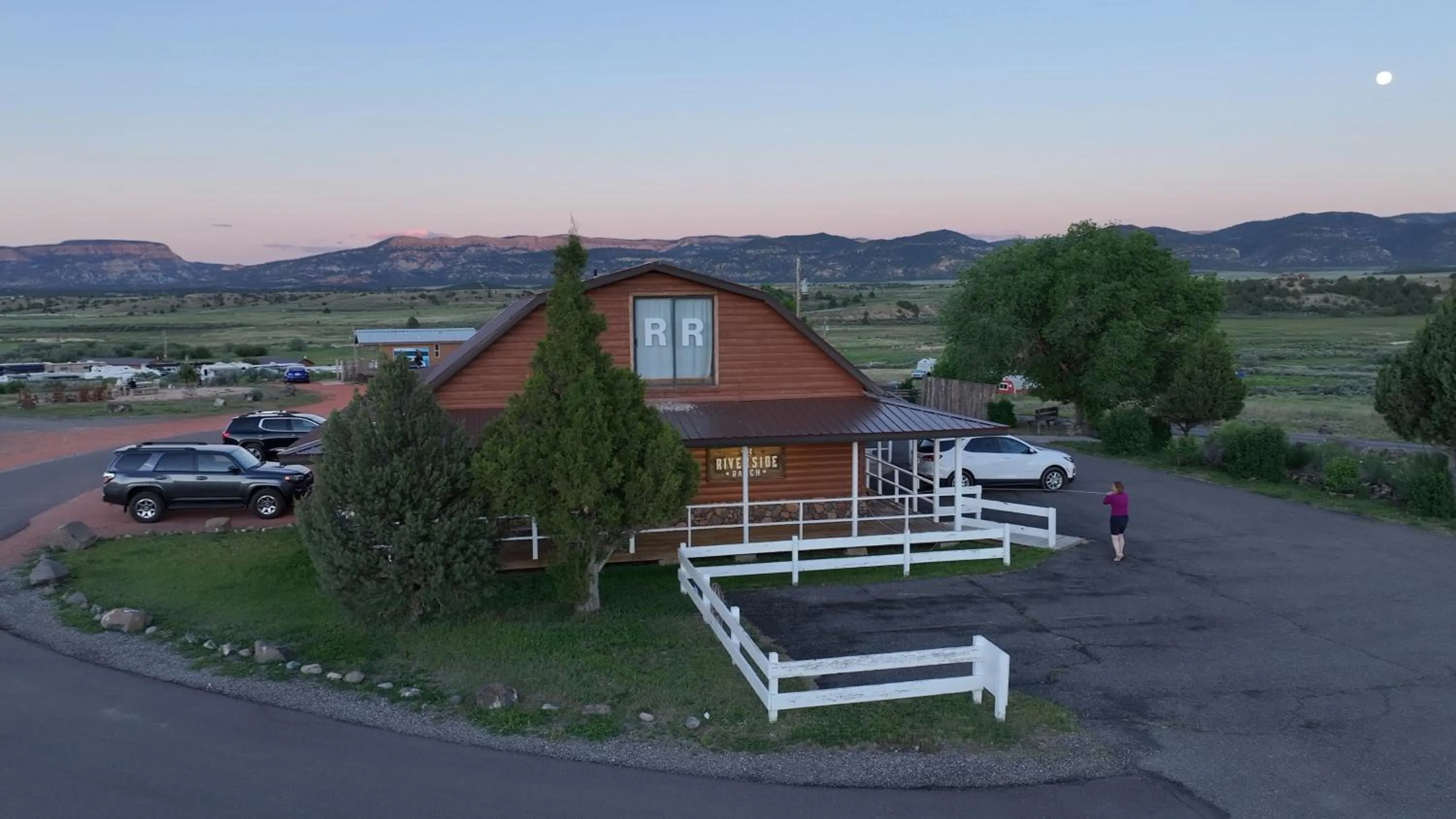 Property building in The Riverside Ranch Motel and RV Park Southern Utah