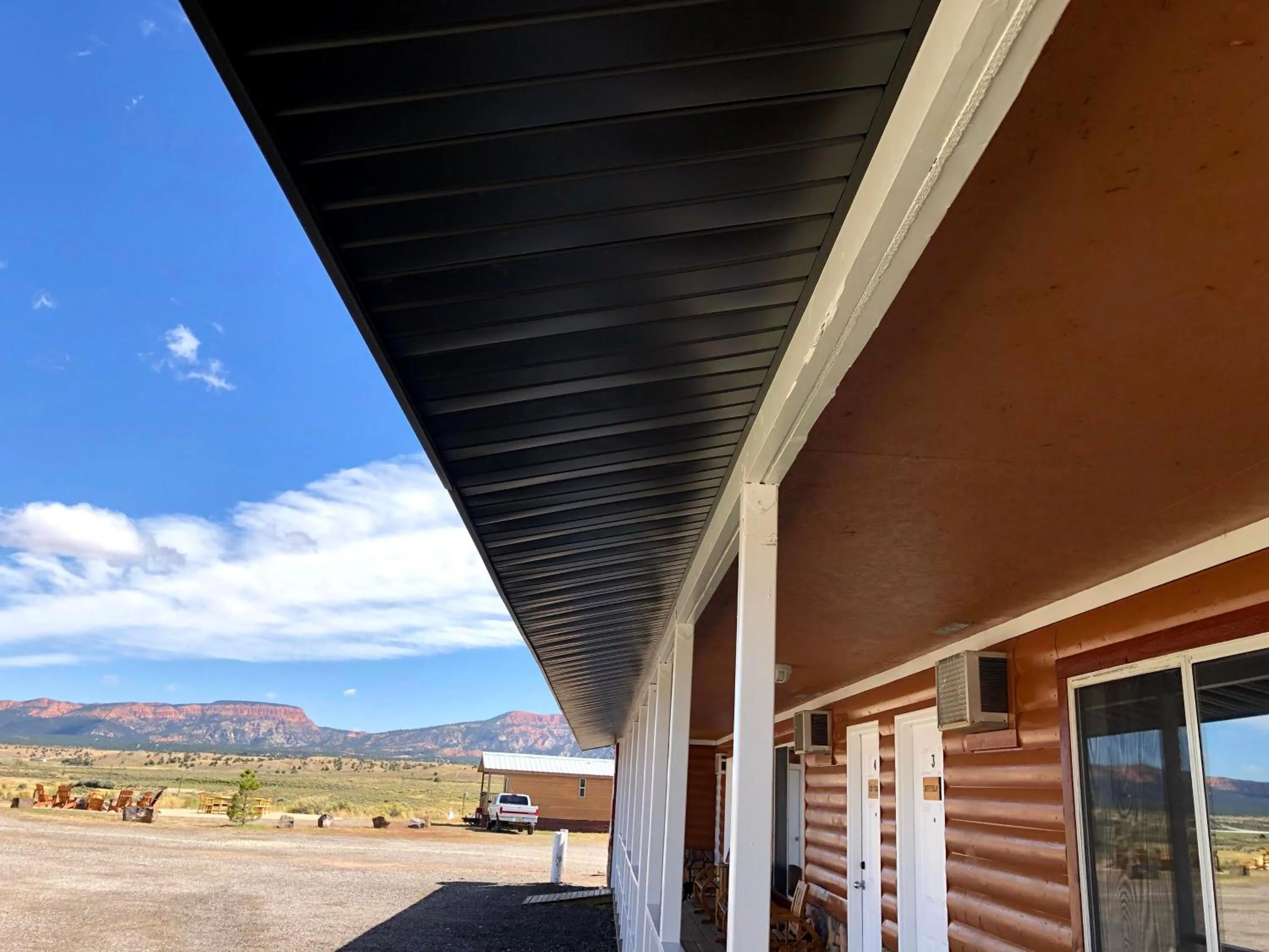 Property building in The Riverside Ranch Motel and RV Park Southern Utah