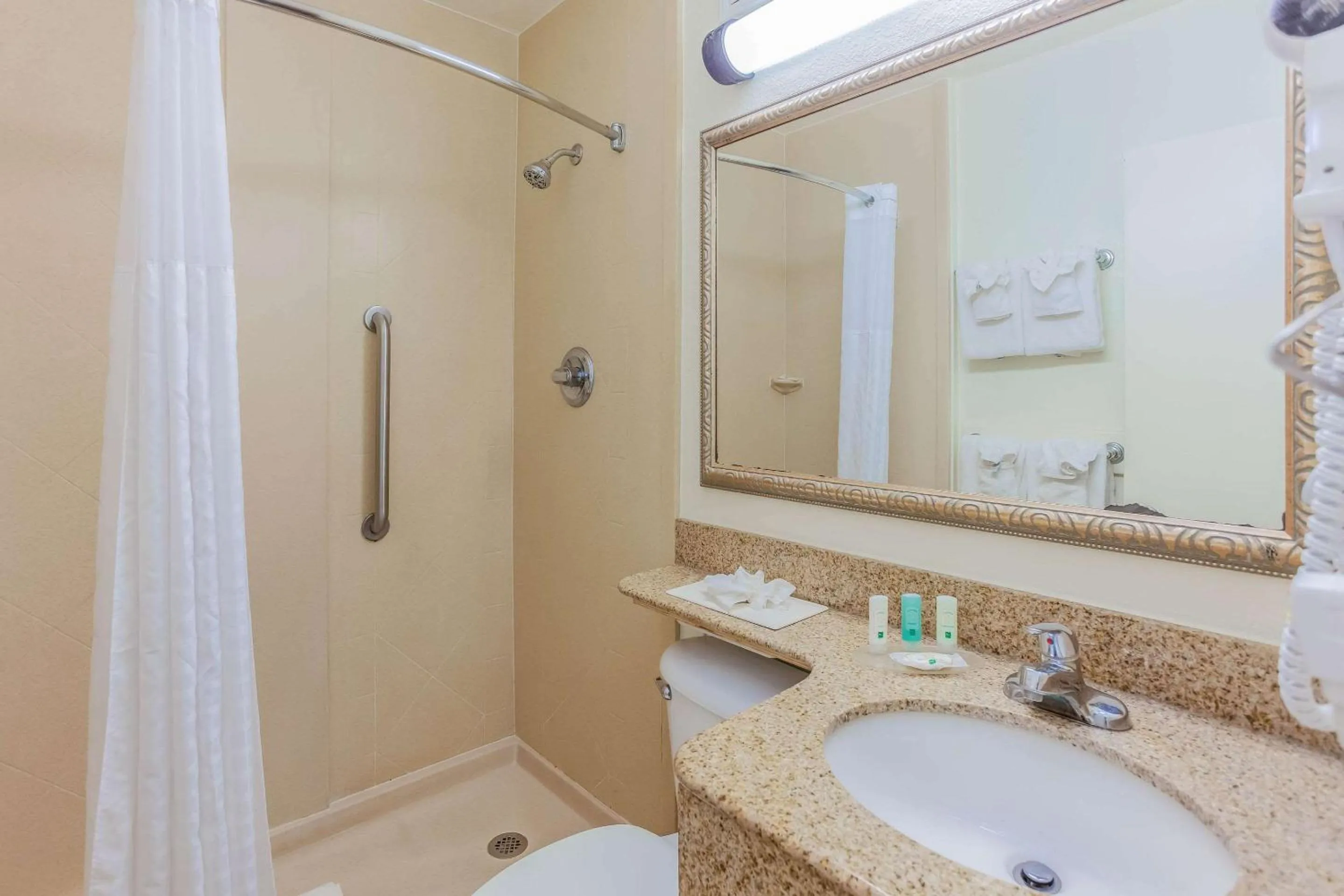 Bathroom in Beachside Hotel & Suites Cocoa Beach - Port Canaveral