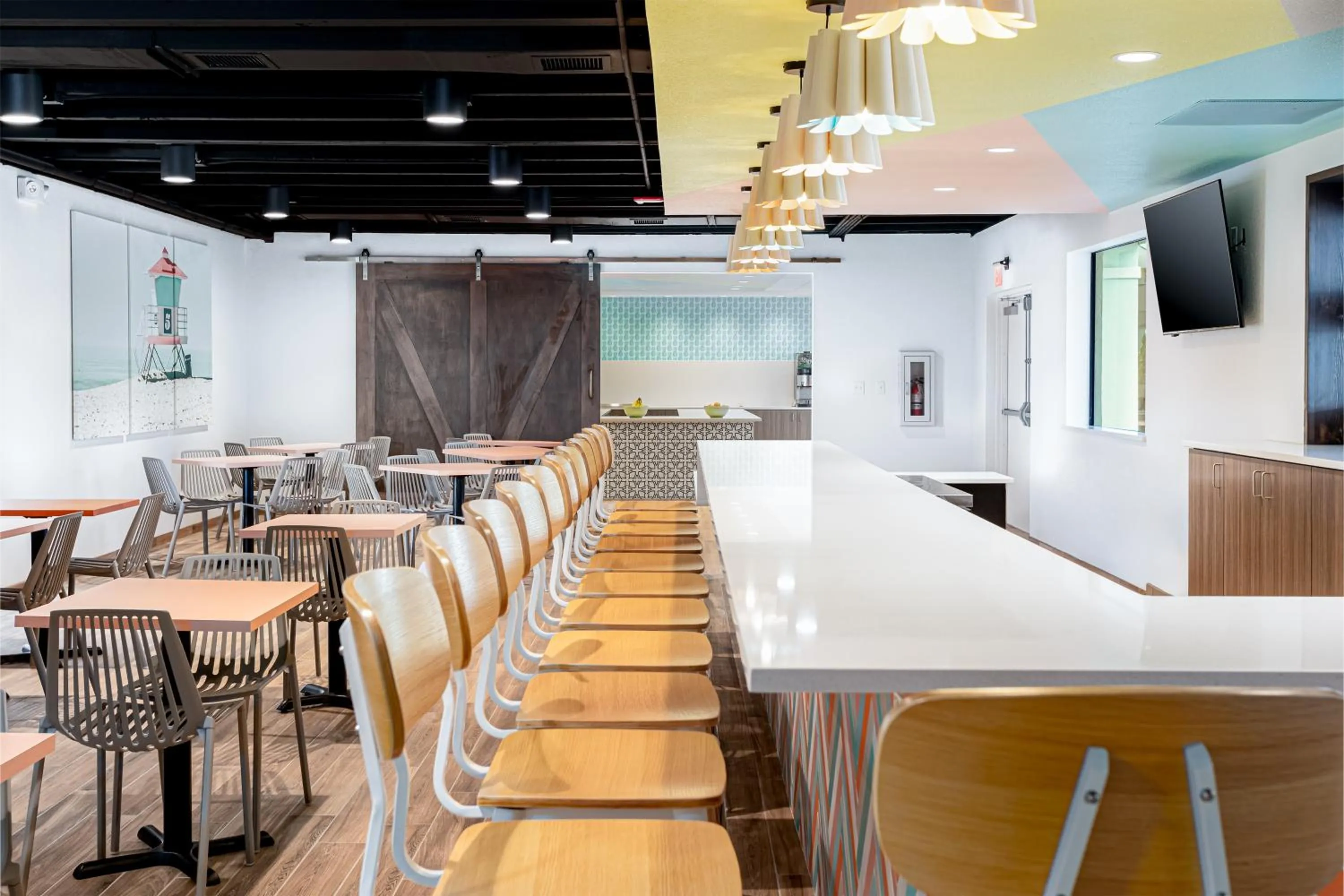 Beachside Hotel & Suites Cocoa Beach - Port Canaveral