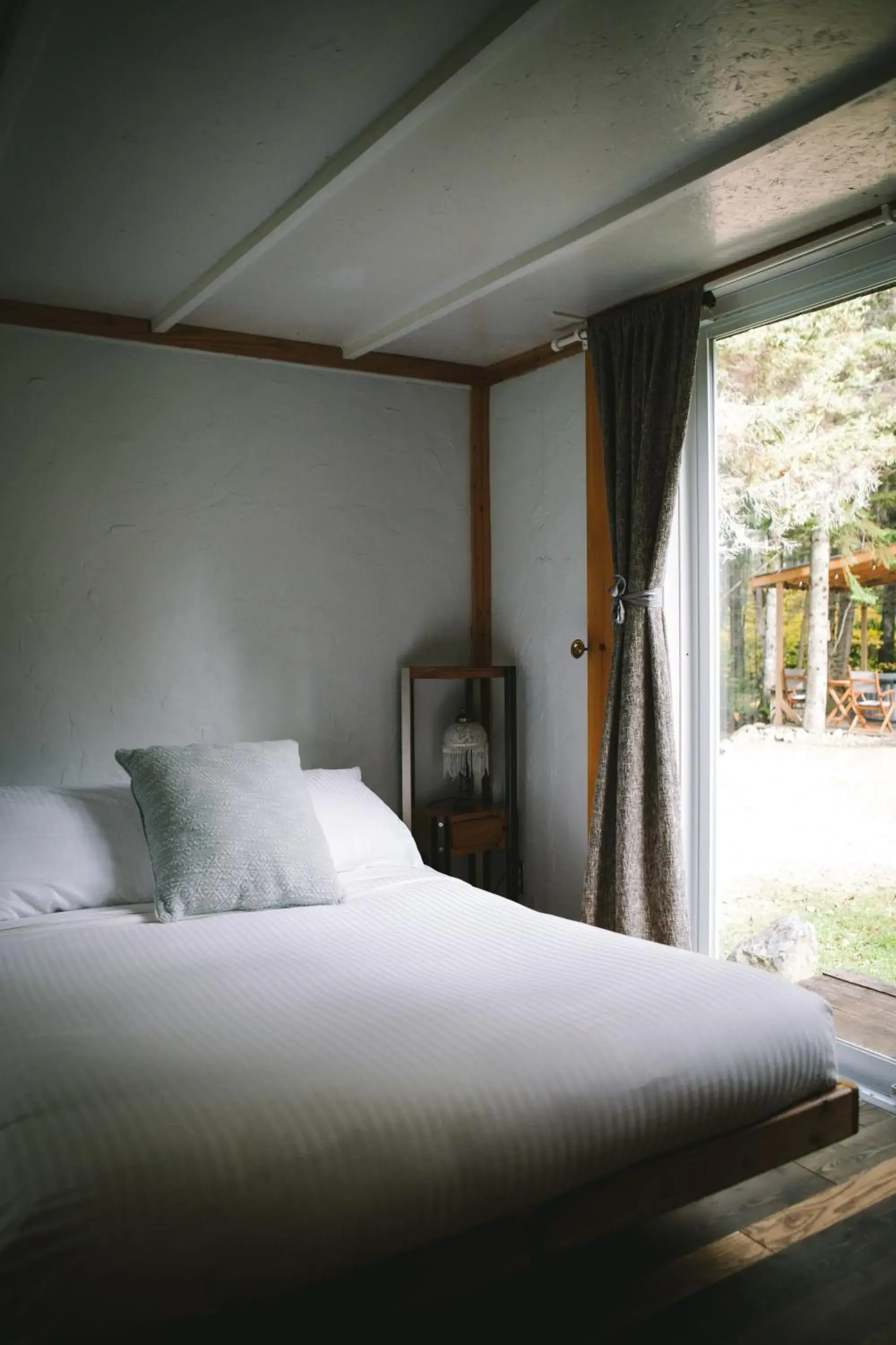 Double Room with Two Beds and Shared Bathroom in Au Sommet du Fjord Double Room with Two Beds and Shared Bathroom in Au Sommet du Fjord