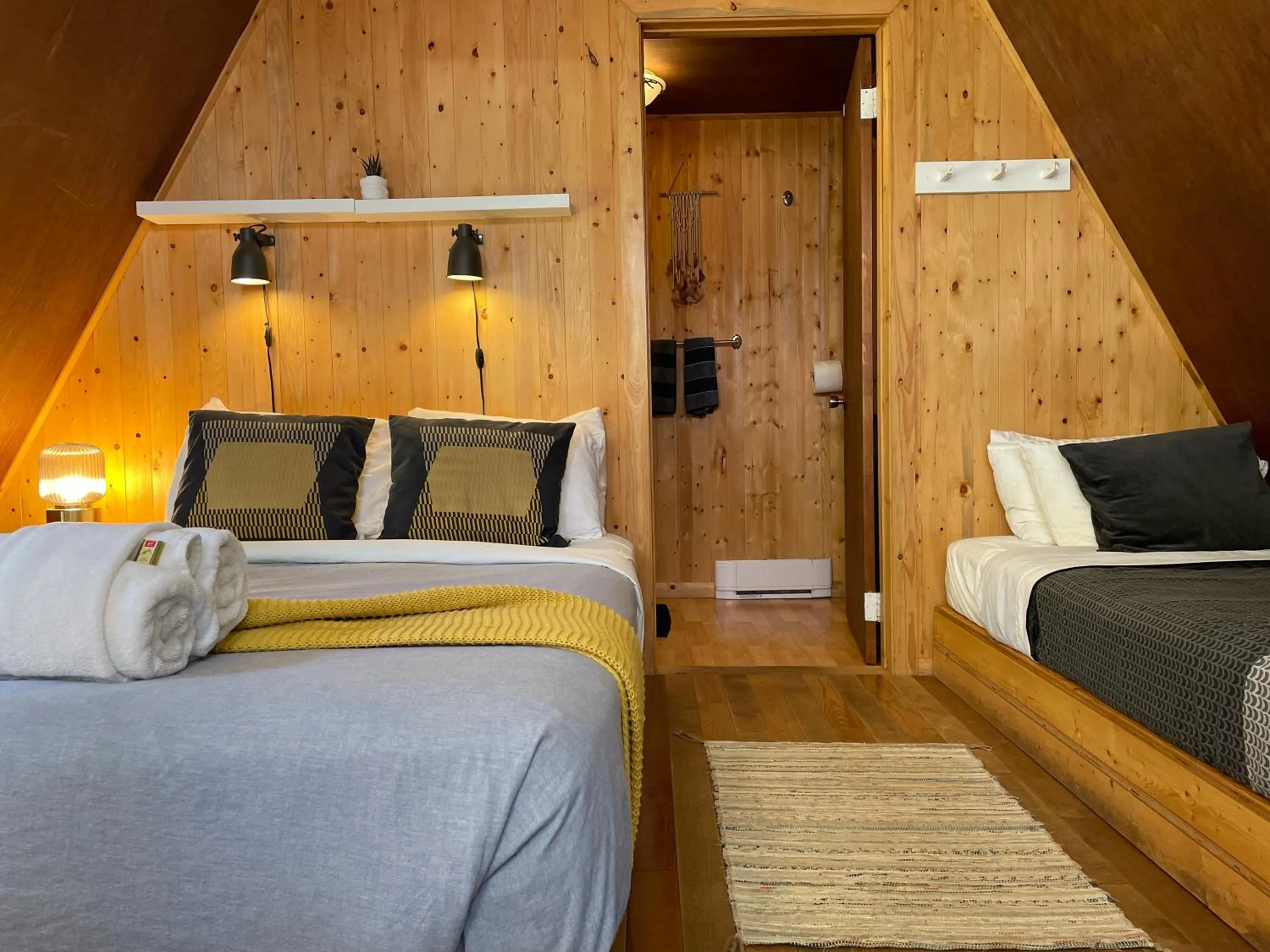 Bedroom, Bed in Au Sommet du Fjord