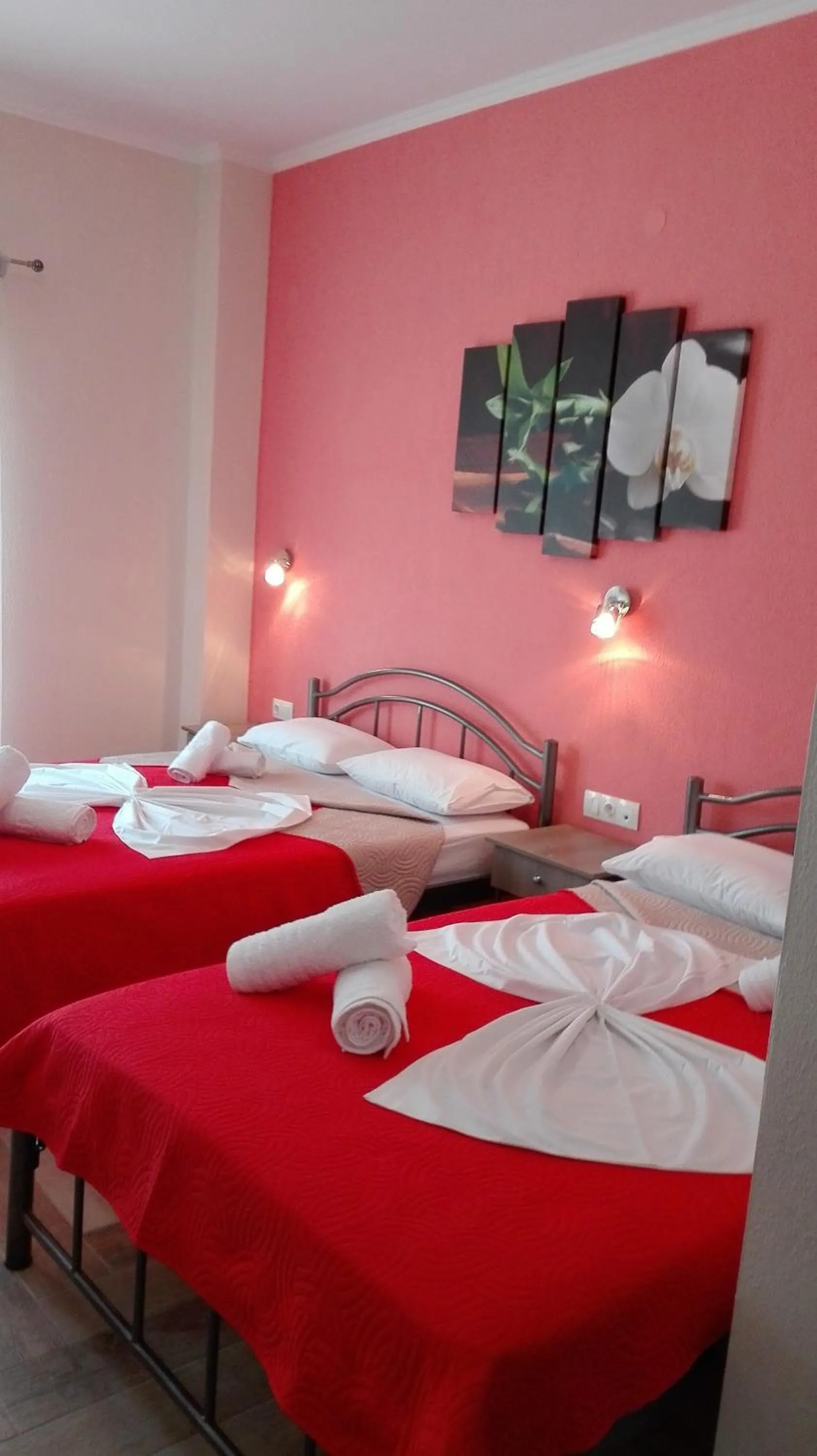 Bed in Christodoulos Eleftheria House