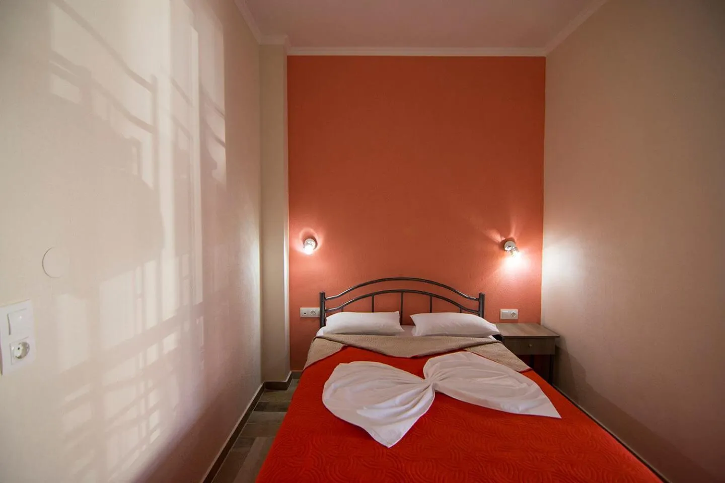 Bed in Christodoulos Eleftheria House