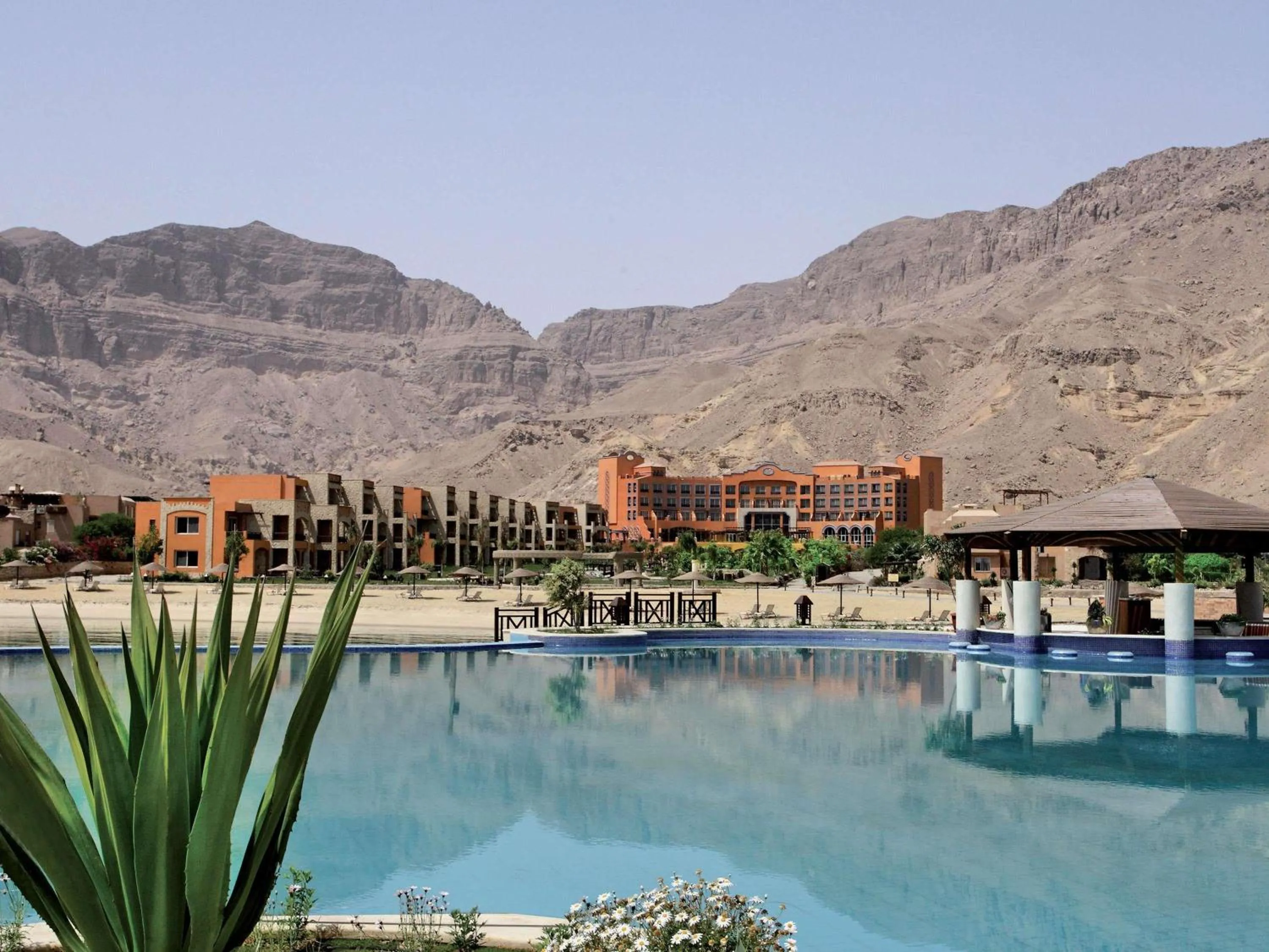 Pool view in Mövenpick Resort El Sokhna