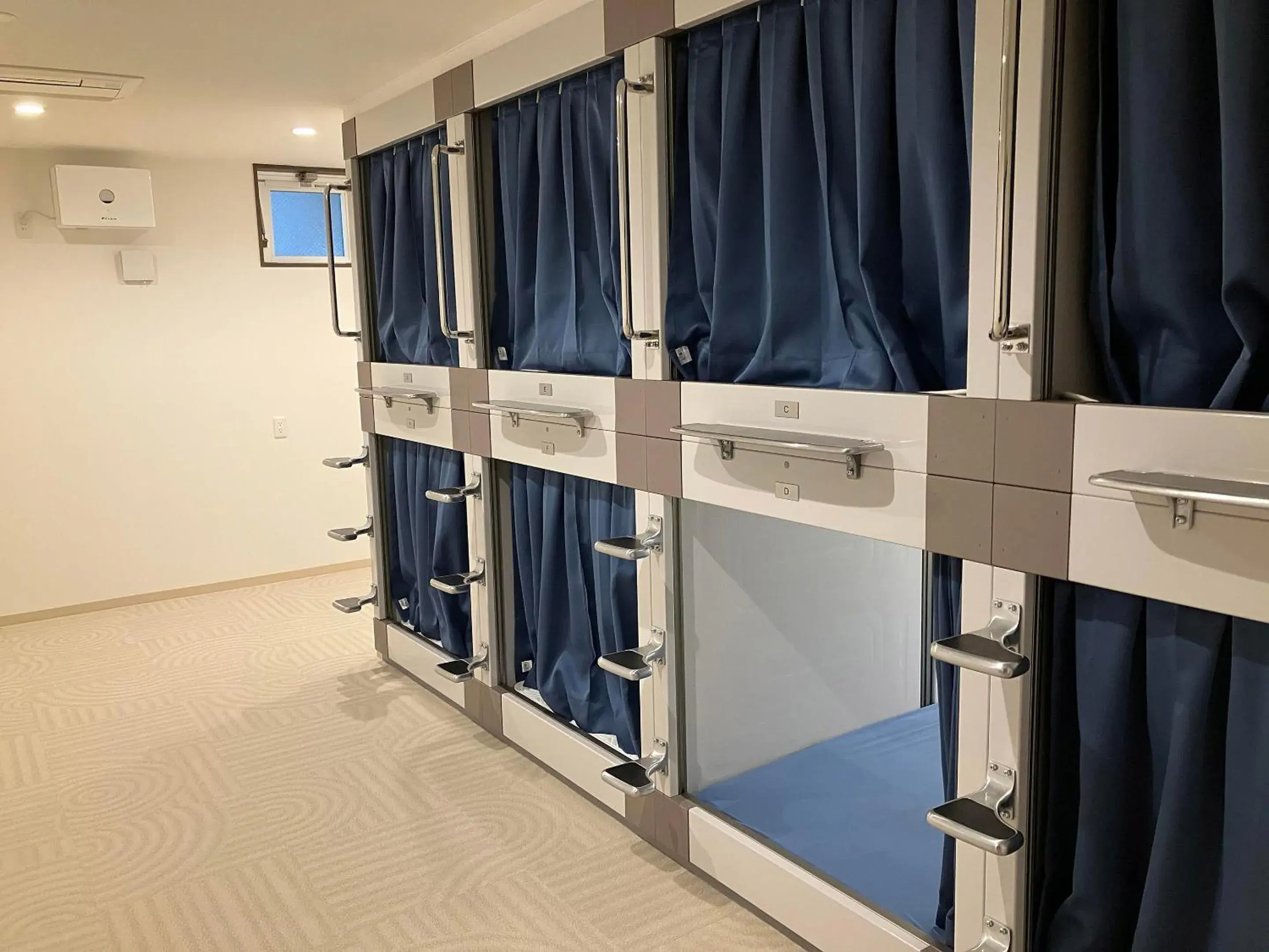 Bunk Bed in Male Dormitory Room in HOTEL PAiKAJi Bunk Bed in Male Dormitory Room in HOTEL PAiKAJi