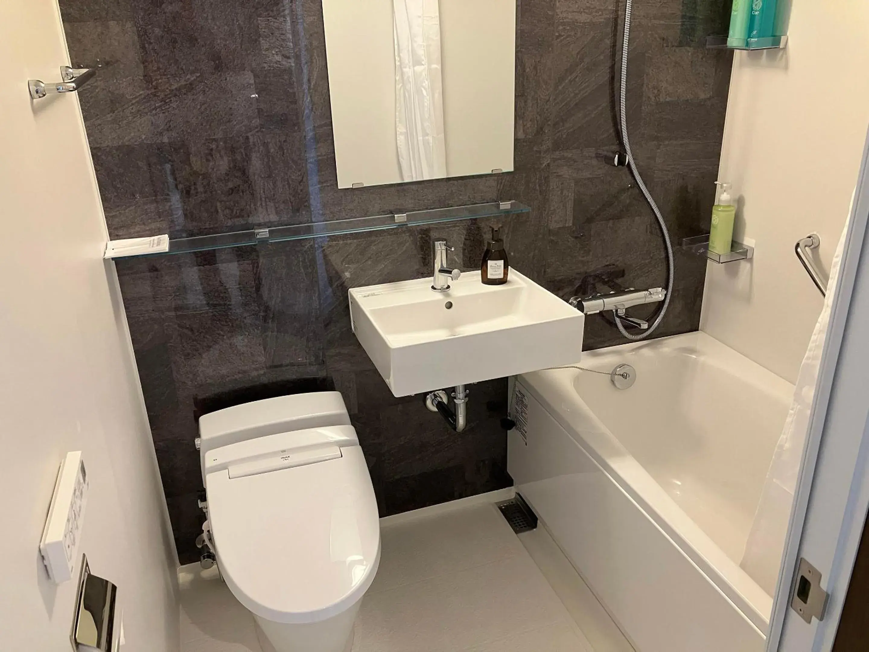 Twin Room - single occupancy in HOTEL PAiKAJi Twin Room - single occupancy in HOTEL PAiKAJi