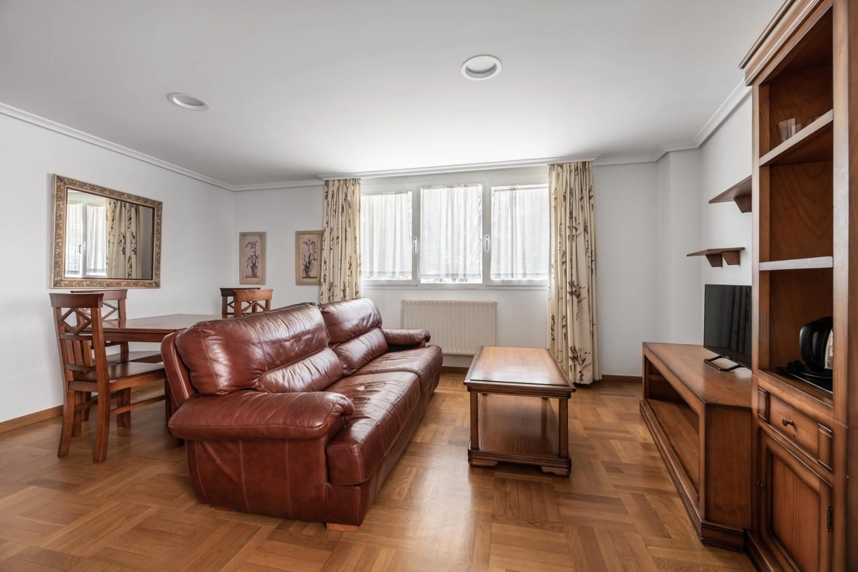 Seating area in Apartamentos El Cid