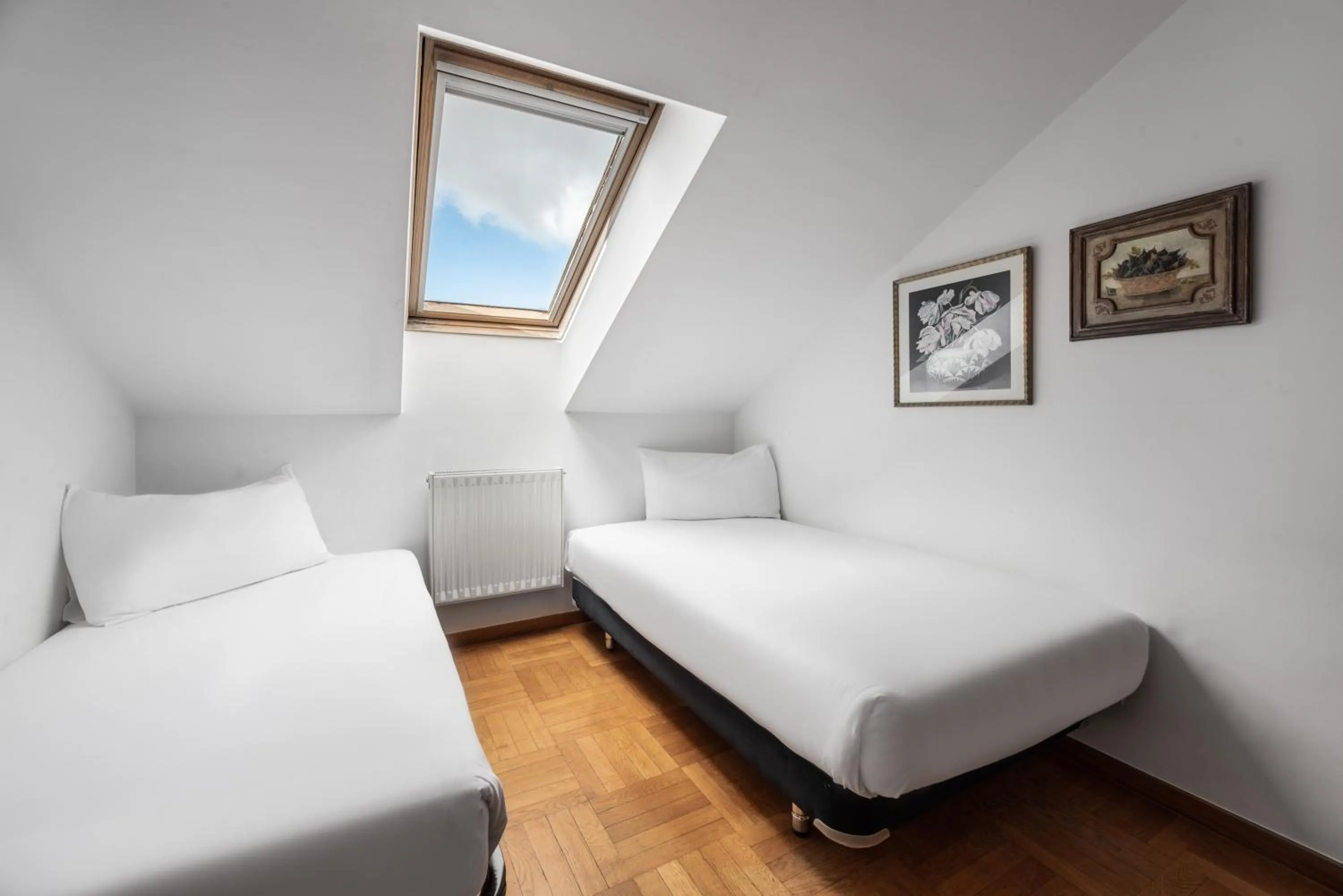 Bedroom, Bed in Apartamentos El Cid