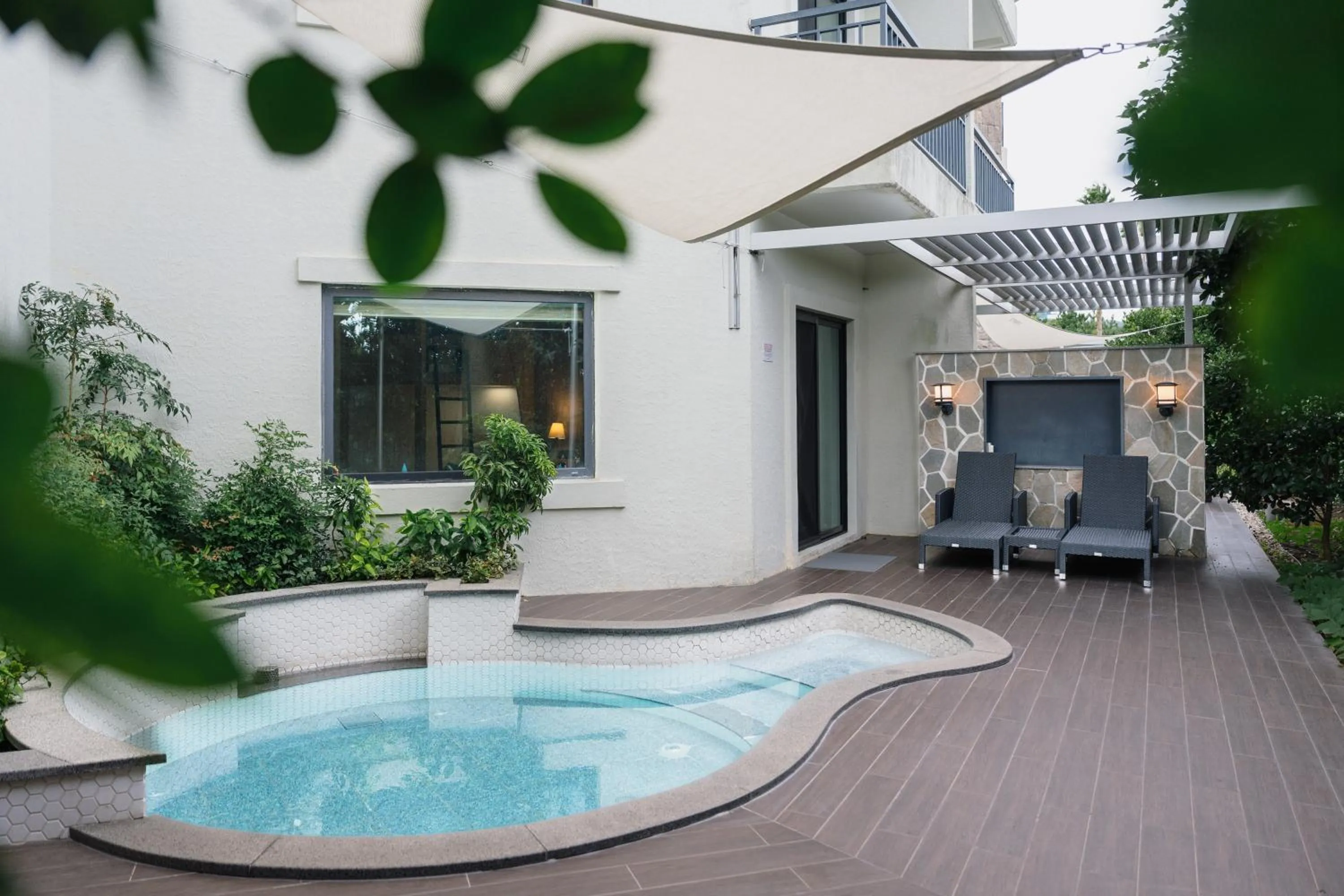 The Suites Hotel Jeju