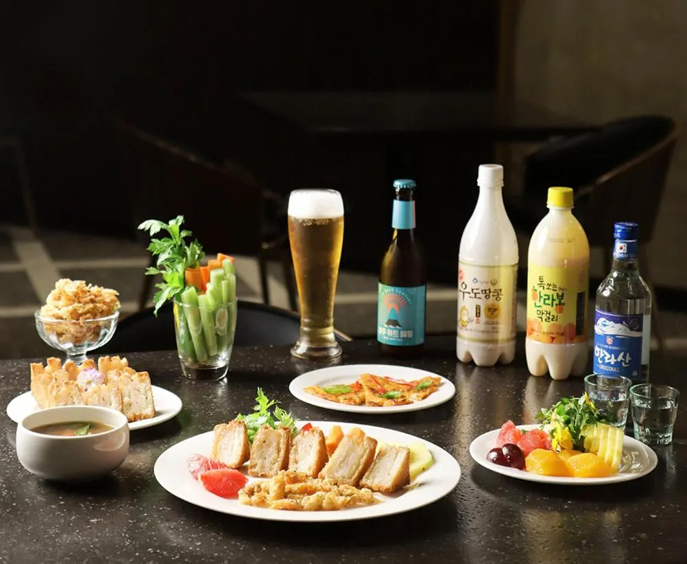 The Suites Hotel Jeju