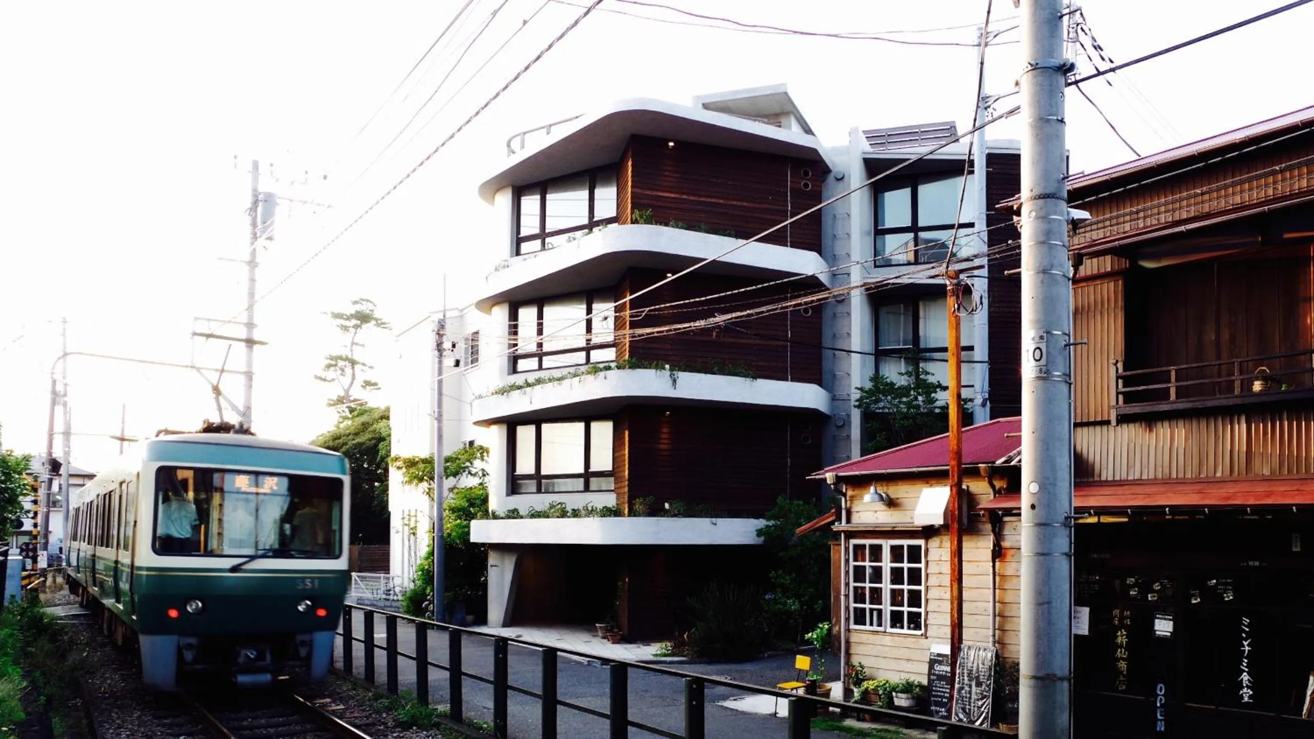 Property building in Sango Katase Guest Rooms