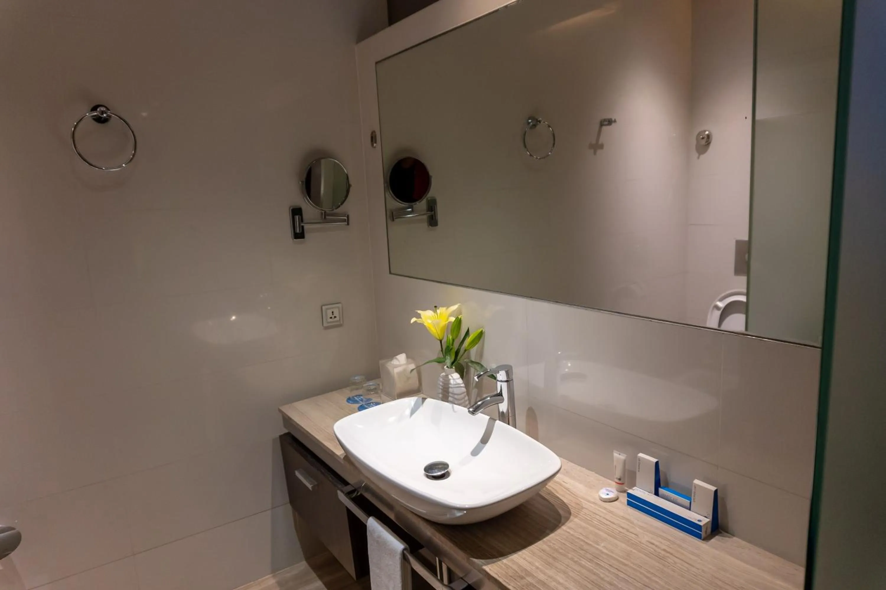 Bathroom in Hotel H2O