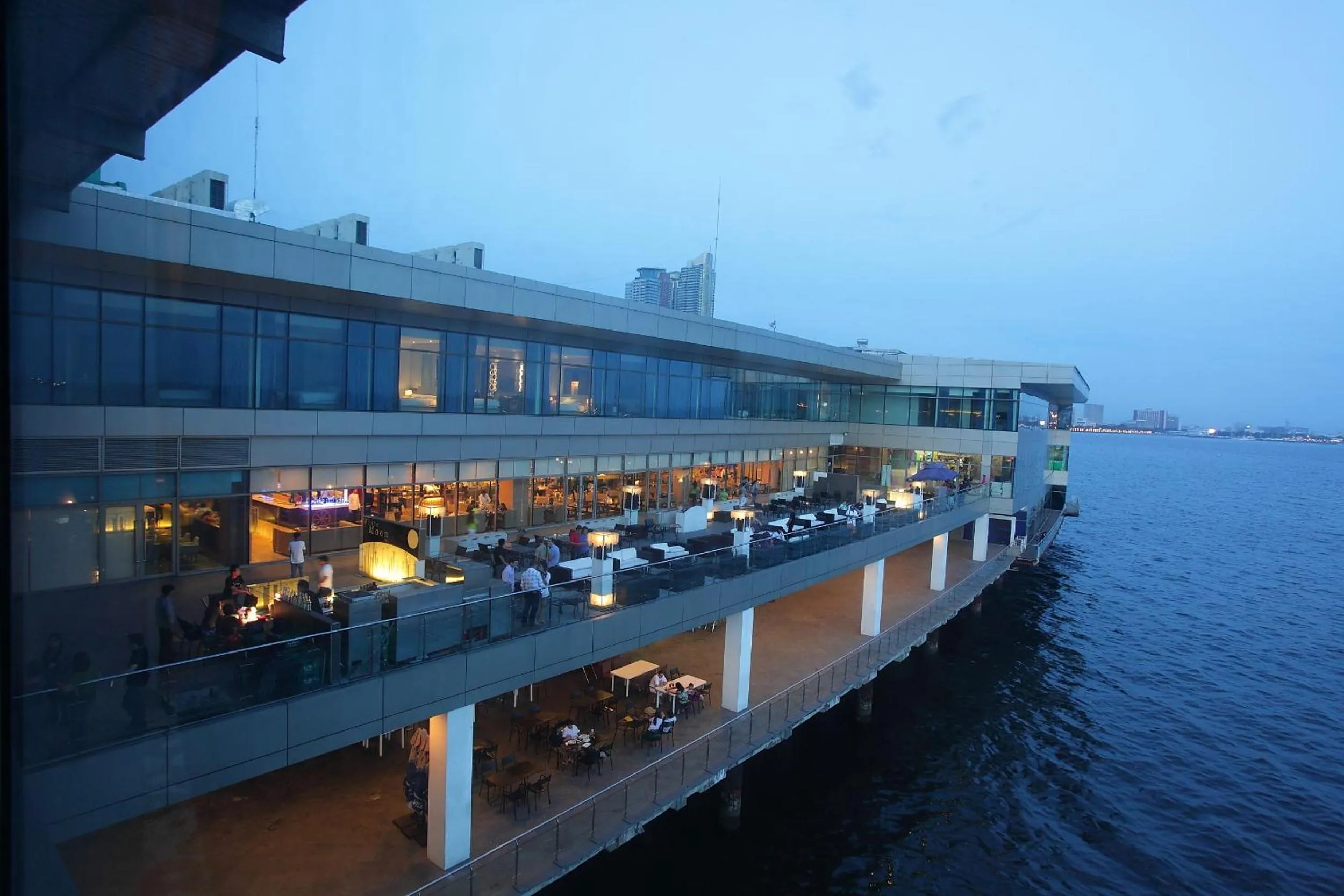 Facade/entrance in Hotel H2O