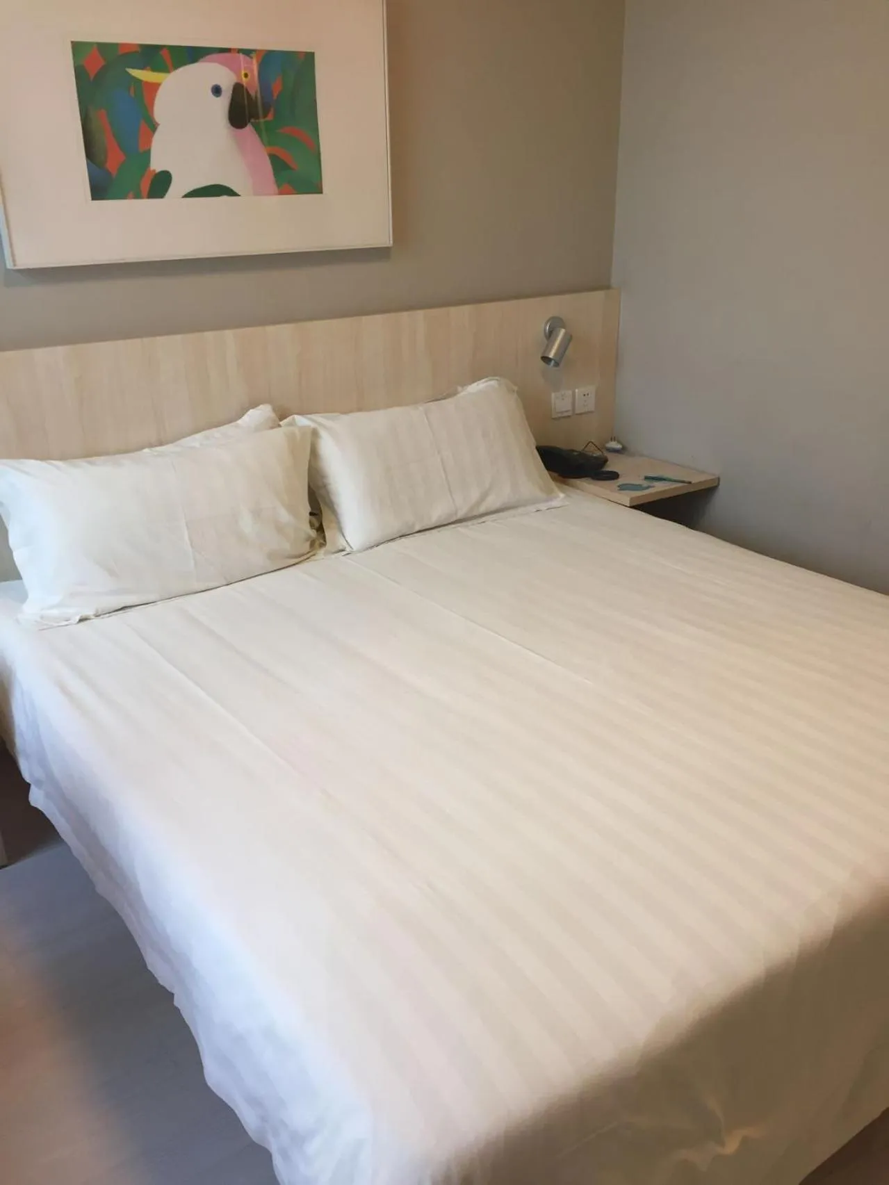 Bed in Jinjiang Inn - Beijing Changchun Street