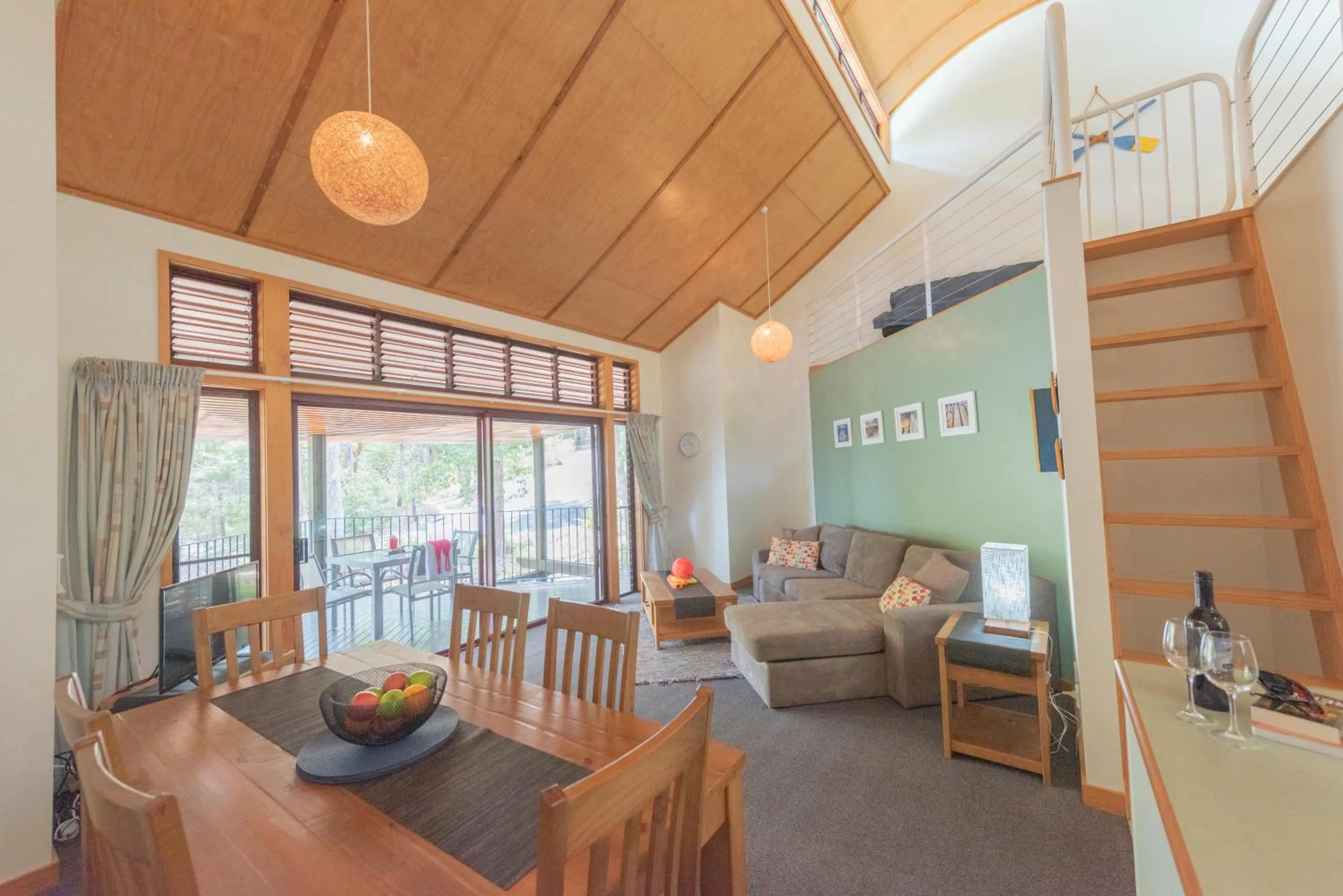 Kingfisher Bay Resort