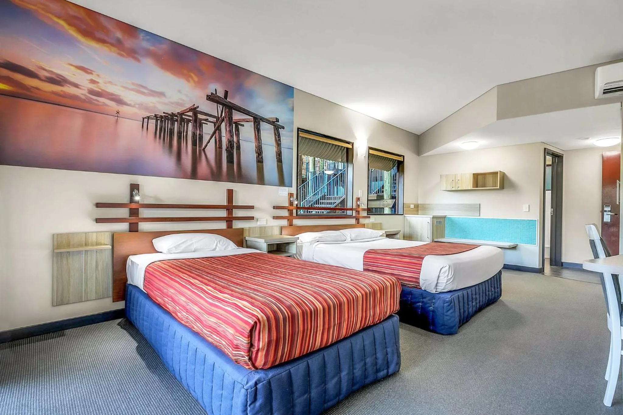 Day, Bed in Kingfisher Bay Resort