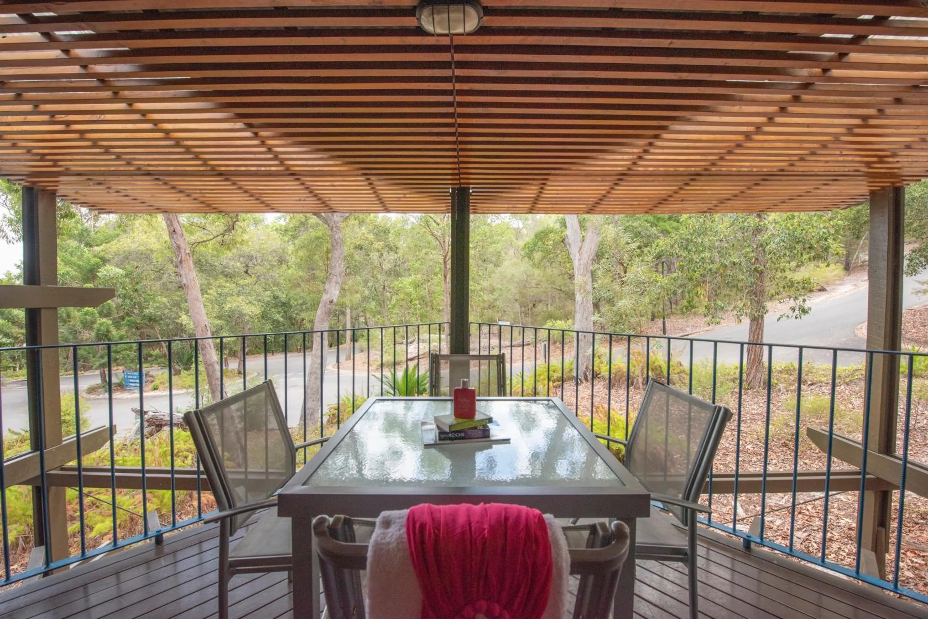 Kingfisher Bay Resort