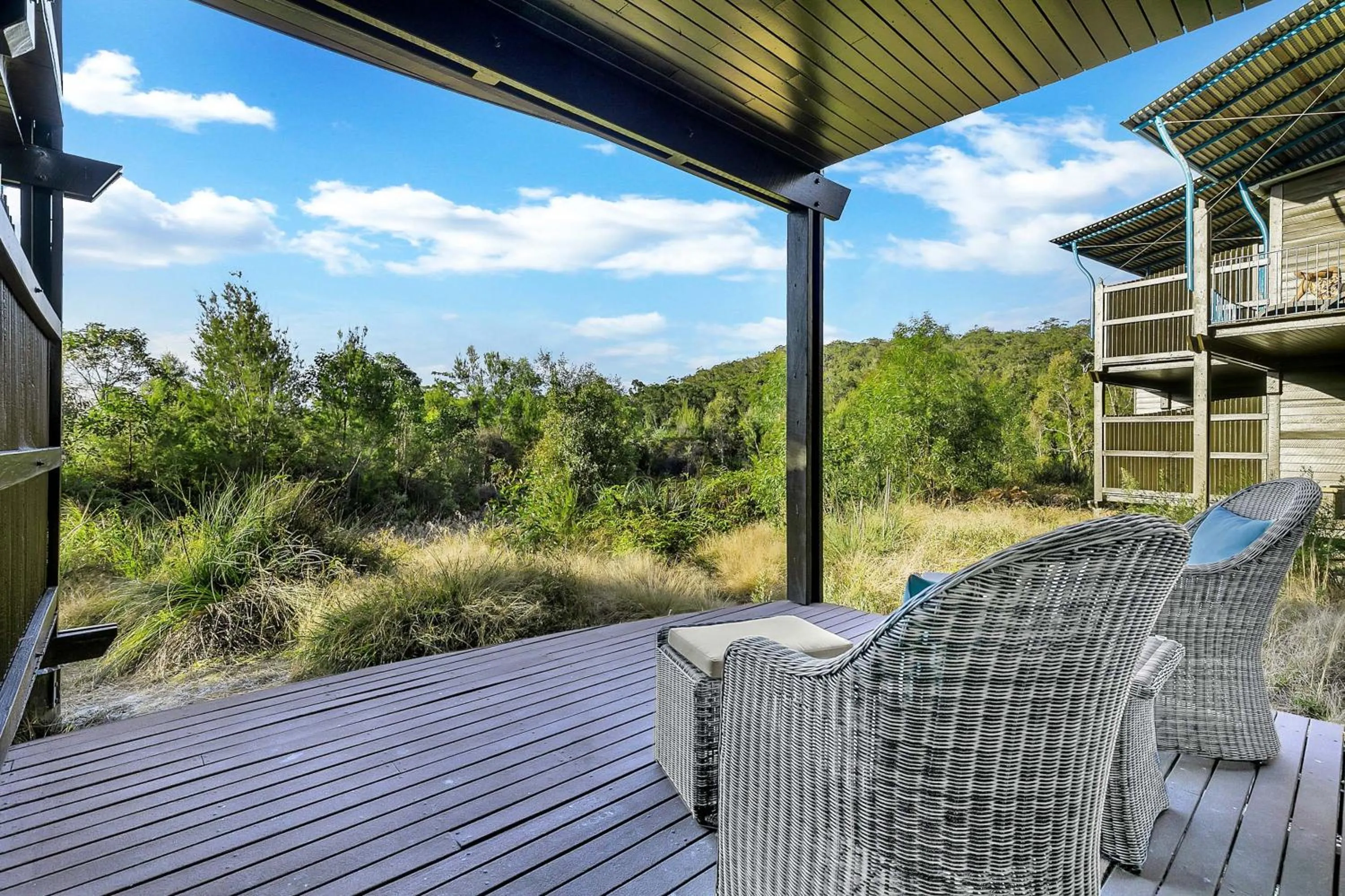 Patio in Kingfisher Bay Resort