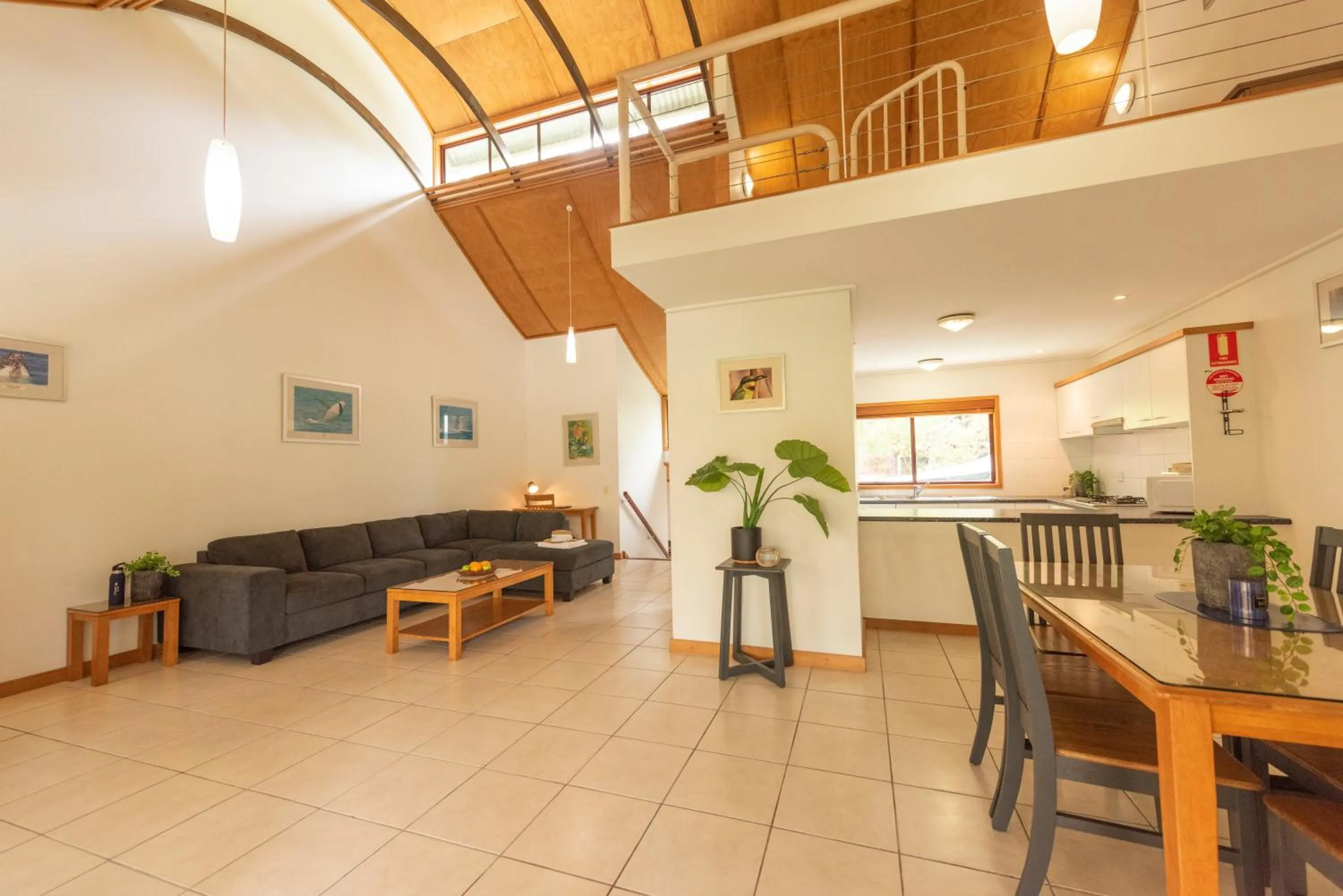 Kingfisher Bay Resort