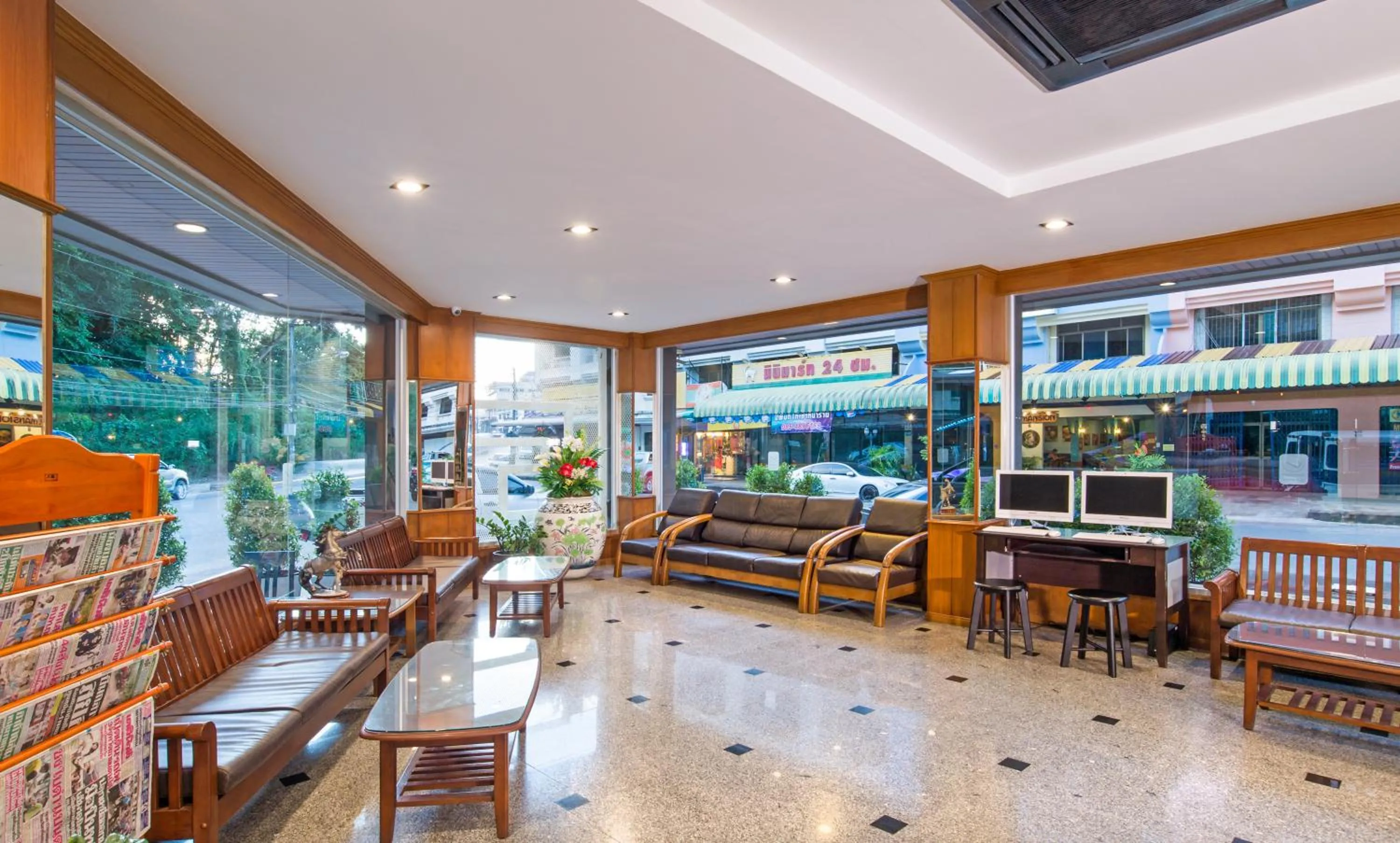 Lobby or reception in Green House Hotel