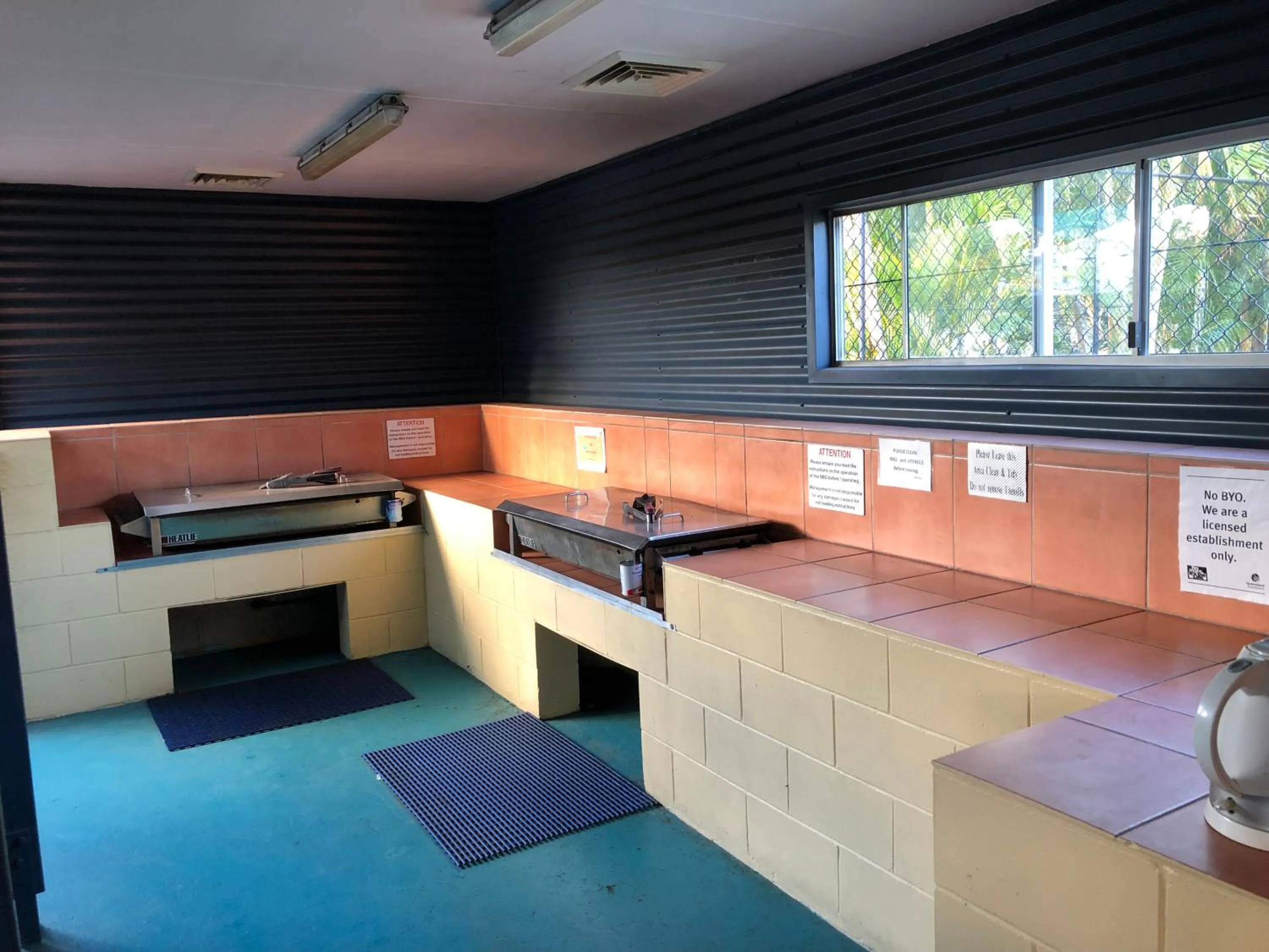 BBQ facilities in Grange Resort Hervey Bay