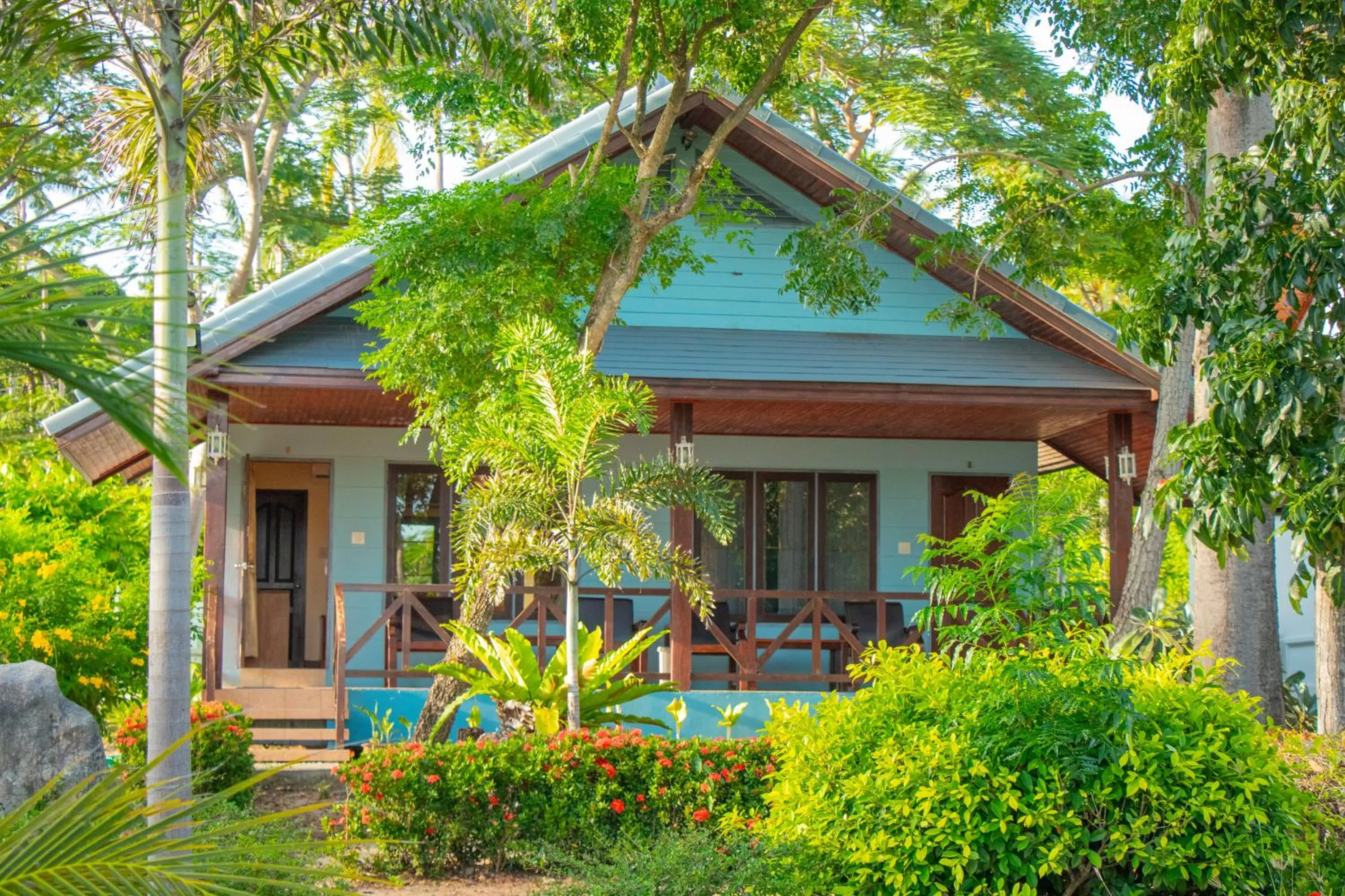 Property building in Rocky Point Resort