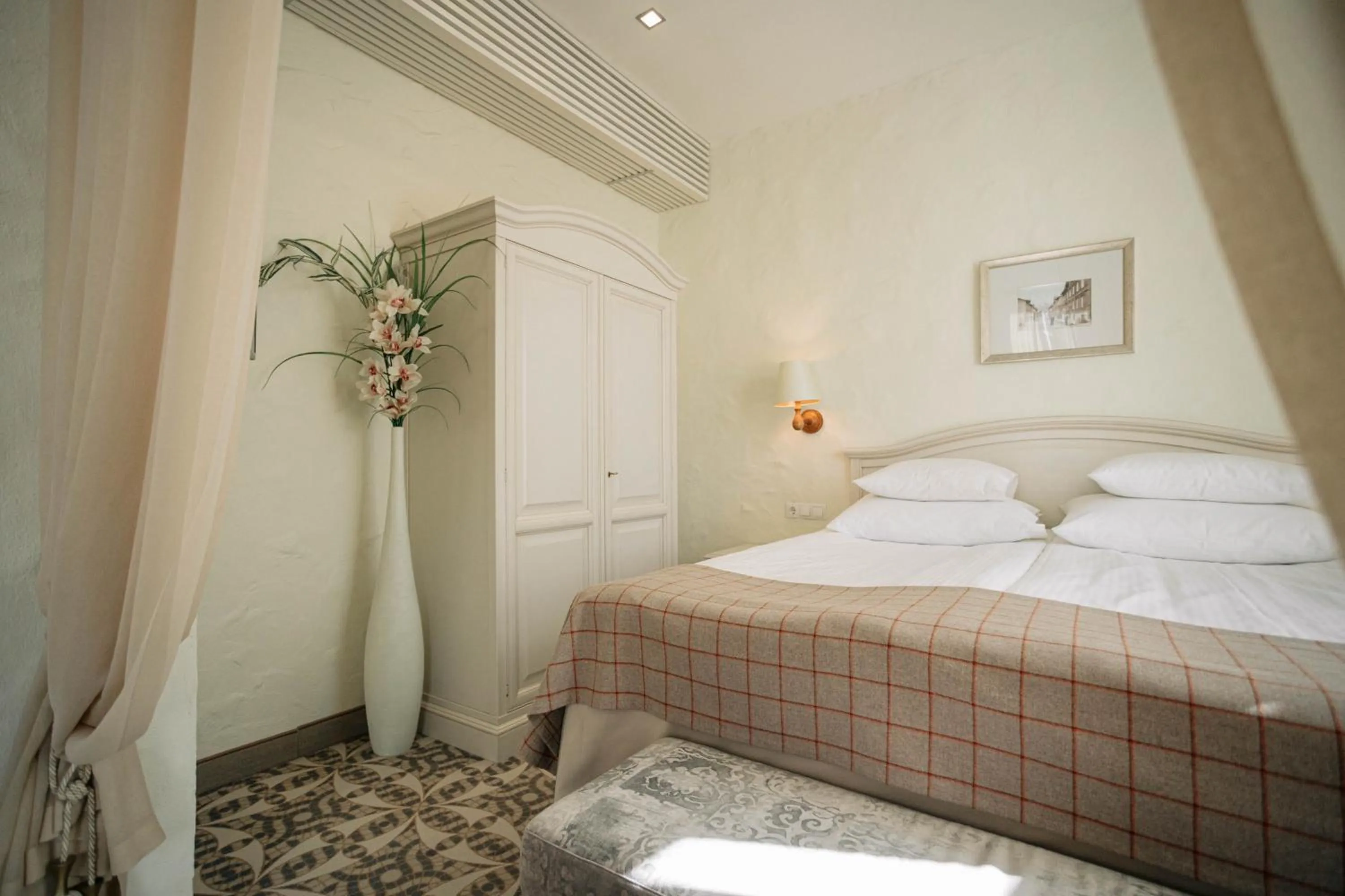 Bedroom, Bed in Rixwell Collection Savoy Boutique Hotel