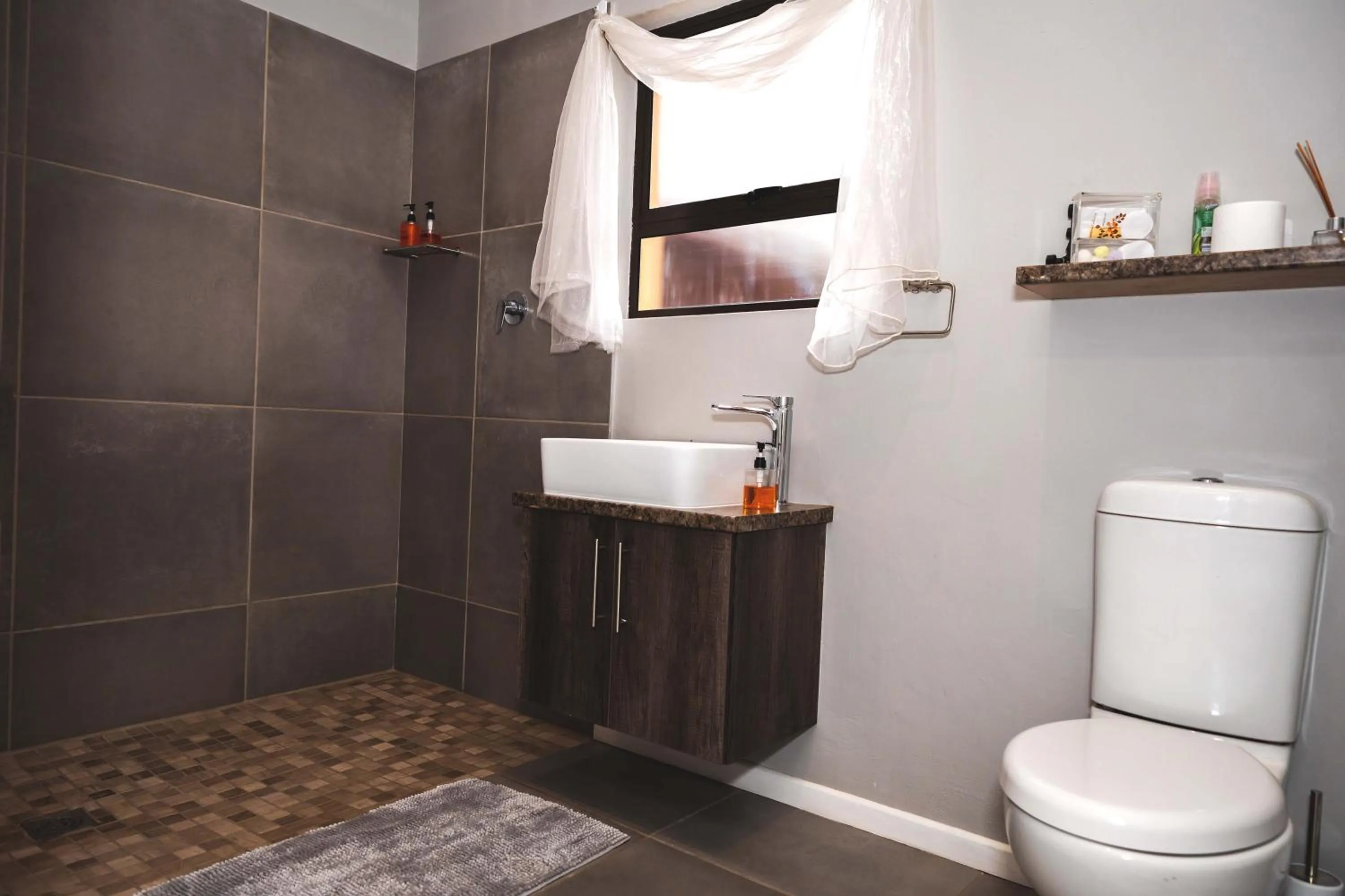 Shower in Be My Guest