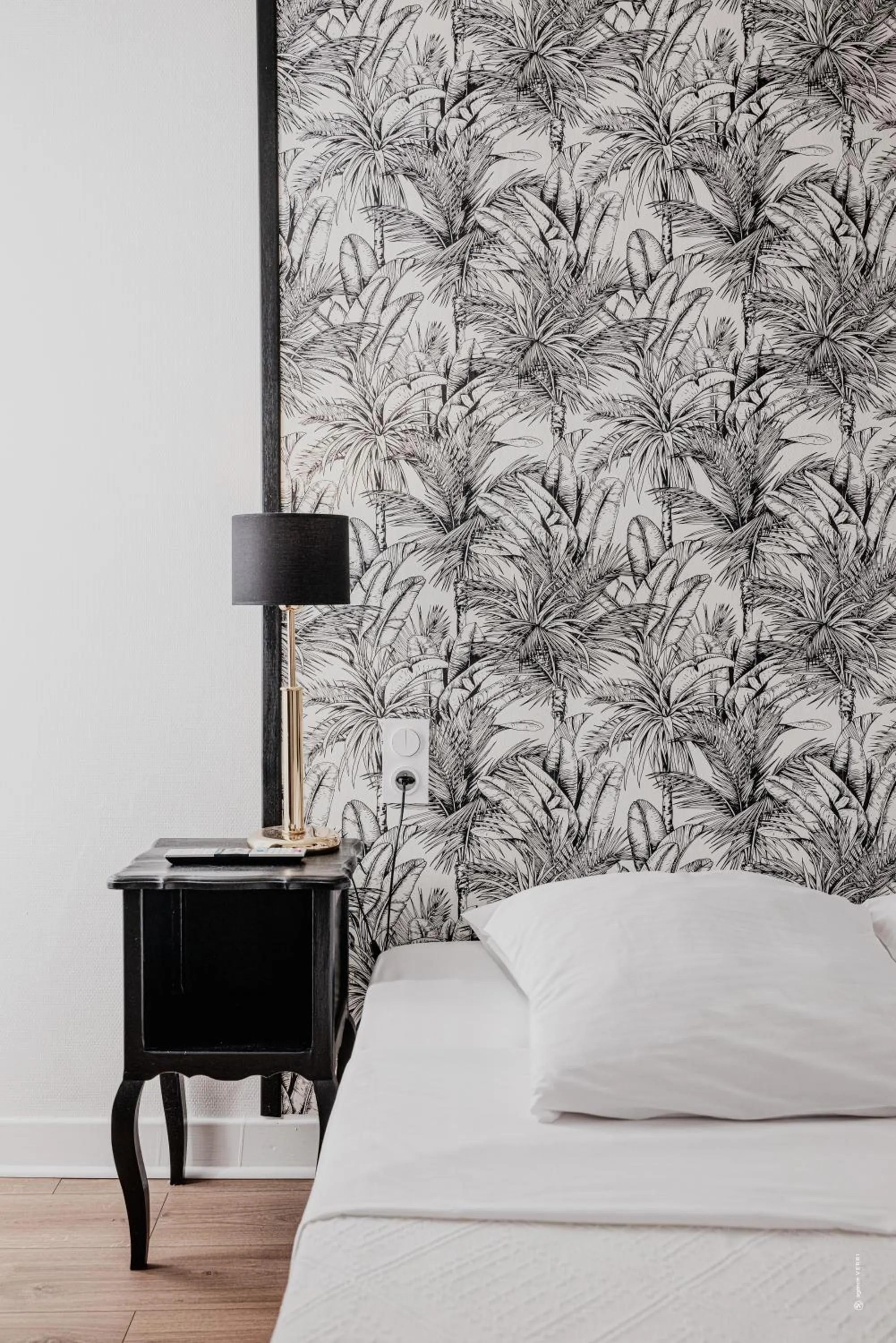 Bed in Hotel Moderne Et Pigeon