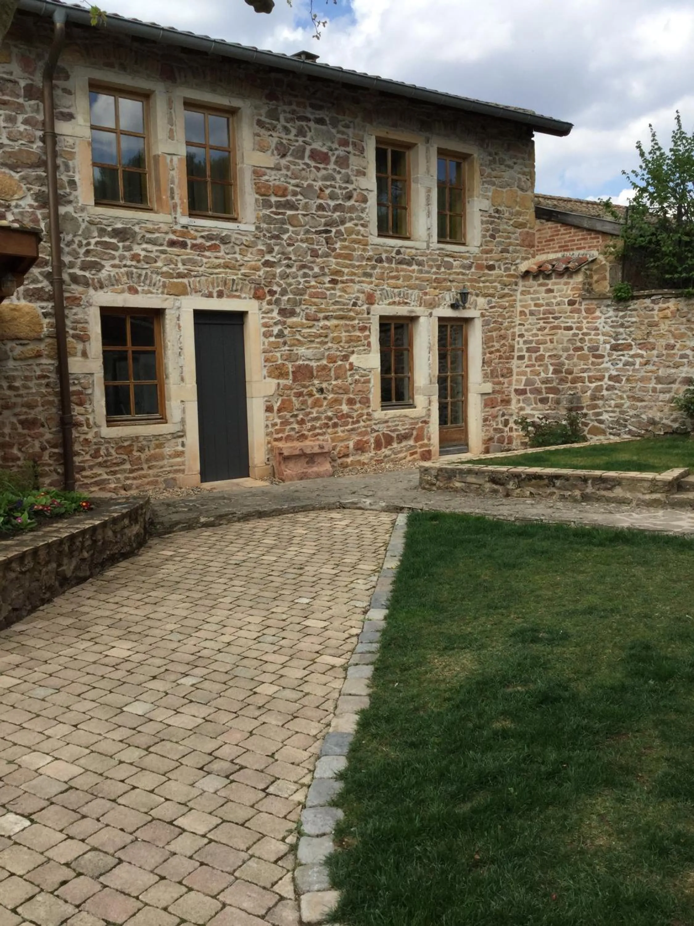 View (from property/room) in Contact Hôtels Le Savigny & Spa