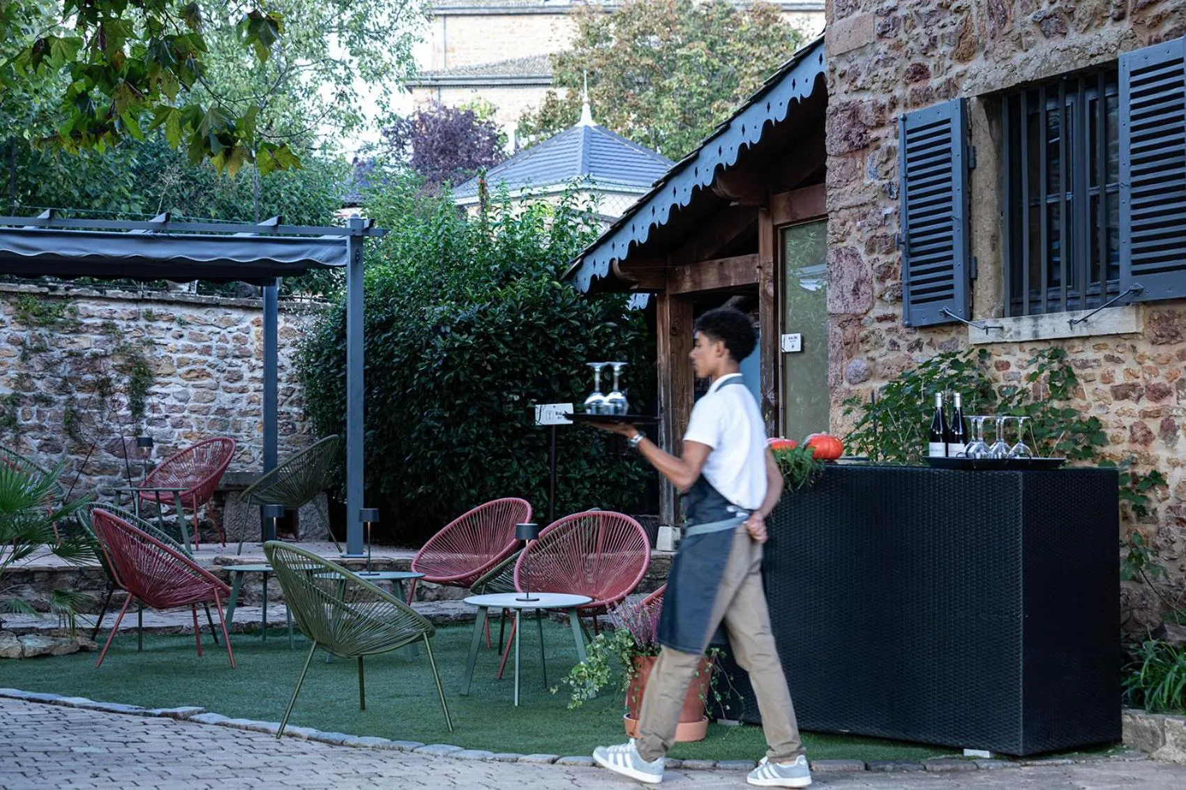 Property building in Contact Hôtels Le Savigny & Spa