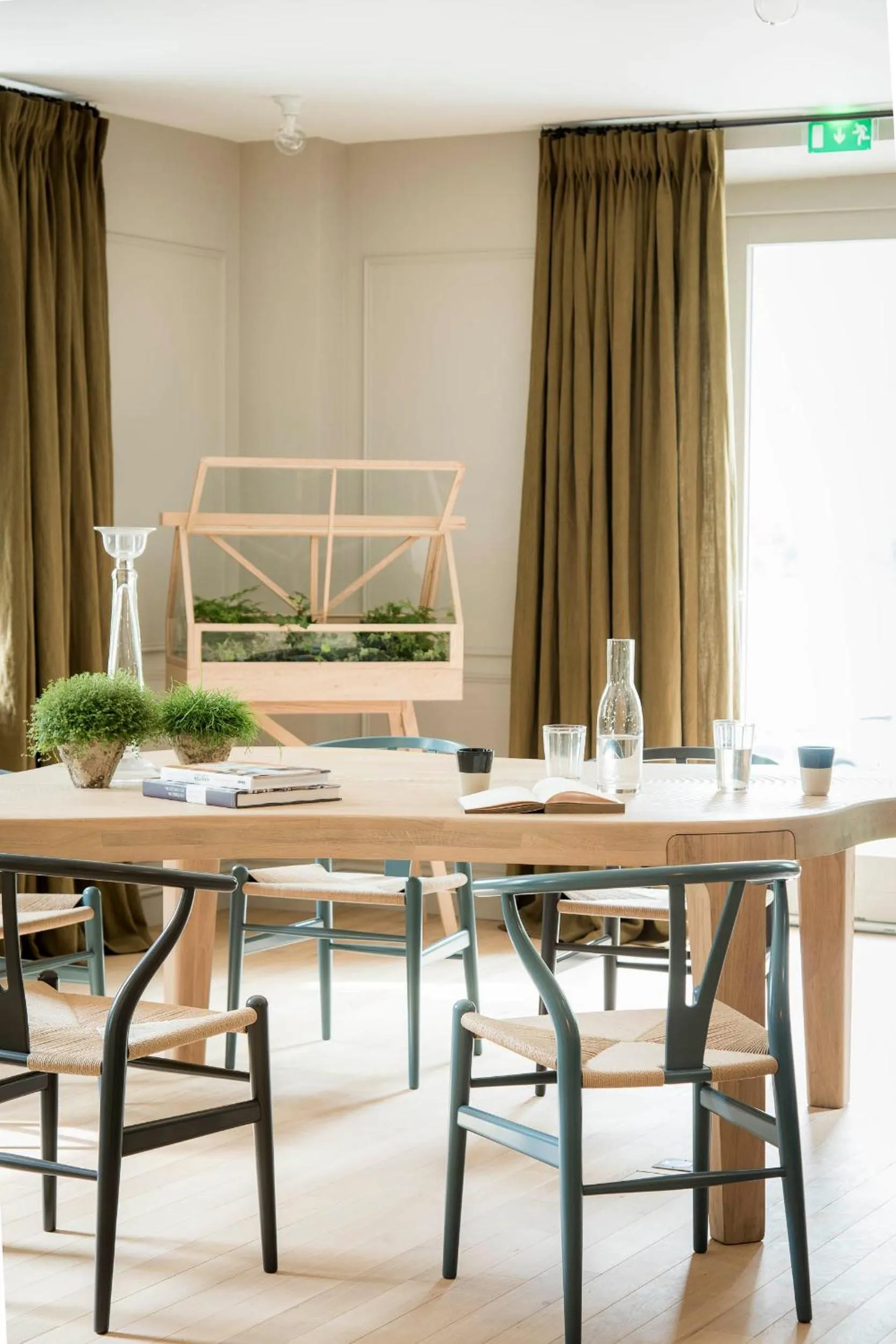 Communal lounge/ TV room in ANNEXE 1888