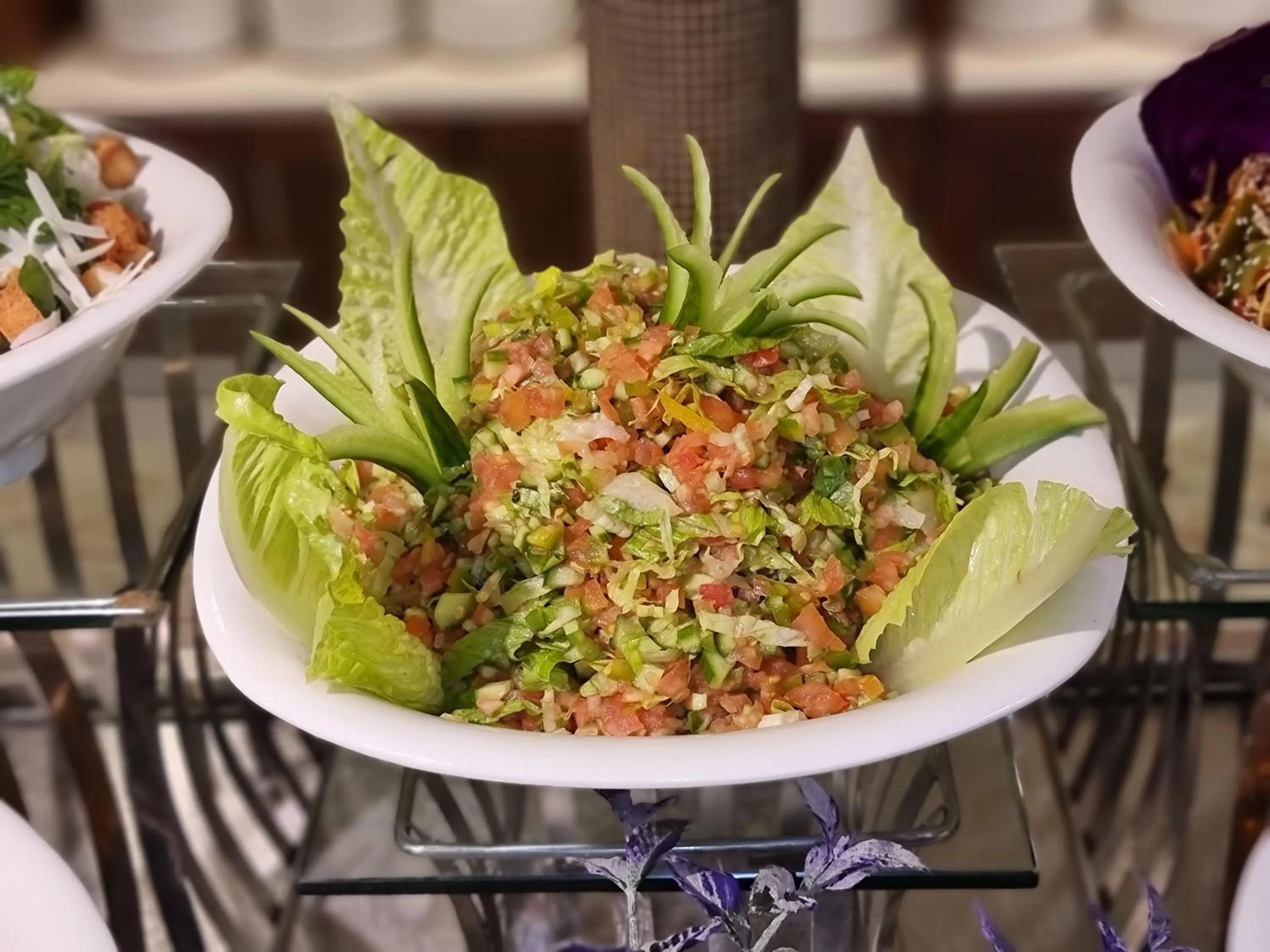 Restaurant/places to eat in City Tower Hotel