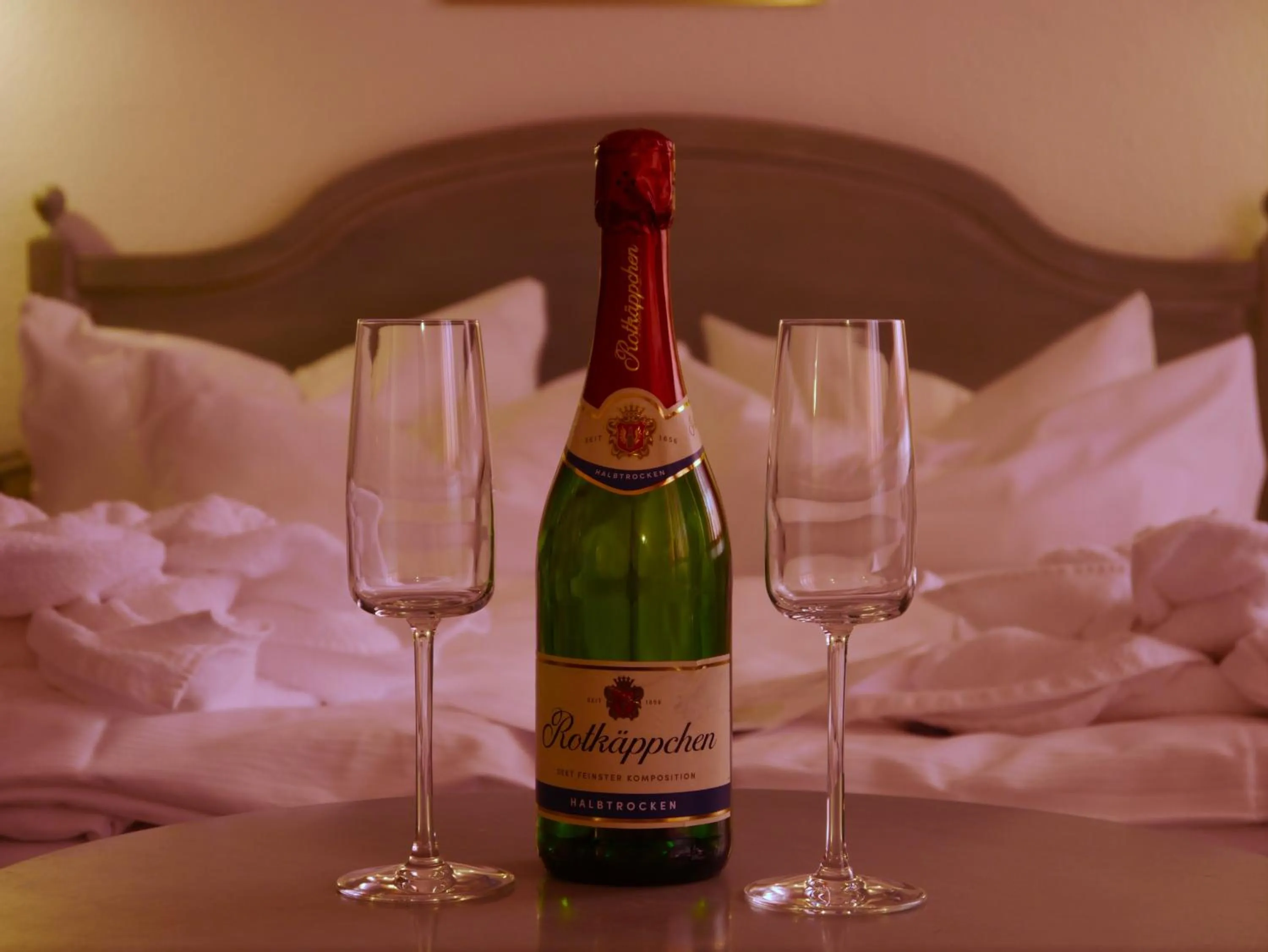 Photo of the whole room, Bed in Hotel Esplanade Garni