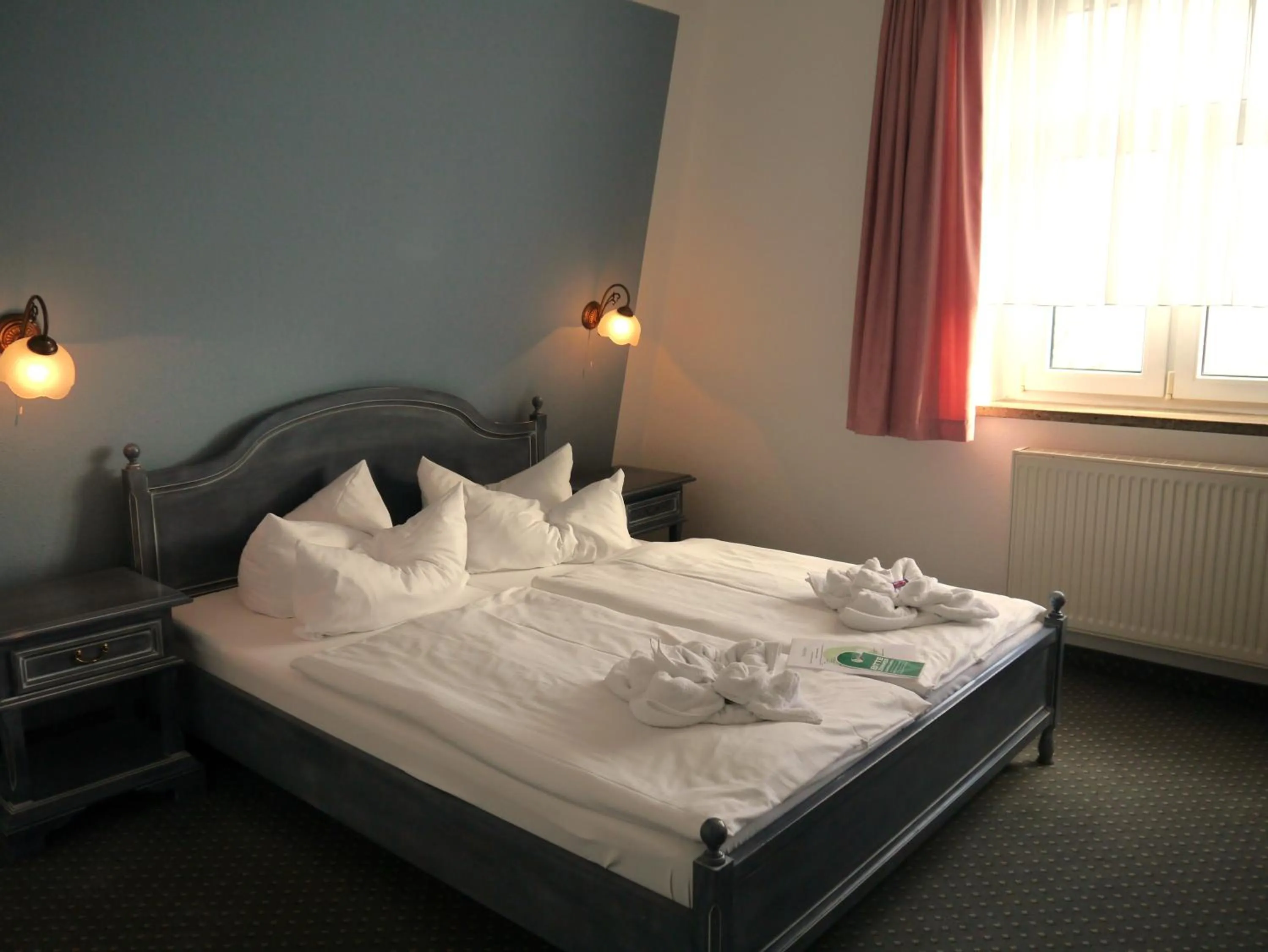 Photo of the whole room, Bed in Hotel Esplanade Garni